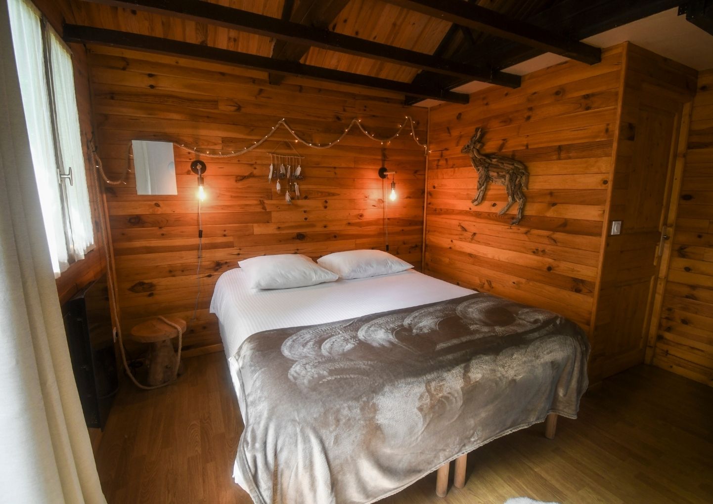 Cabane Spa Passage Secret : une escapade sensorielle en Picardie à Rosoy-En-Multien — détail architectural