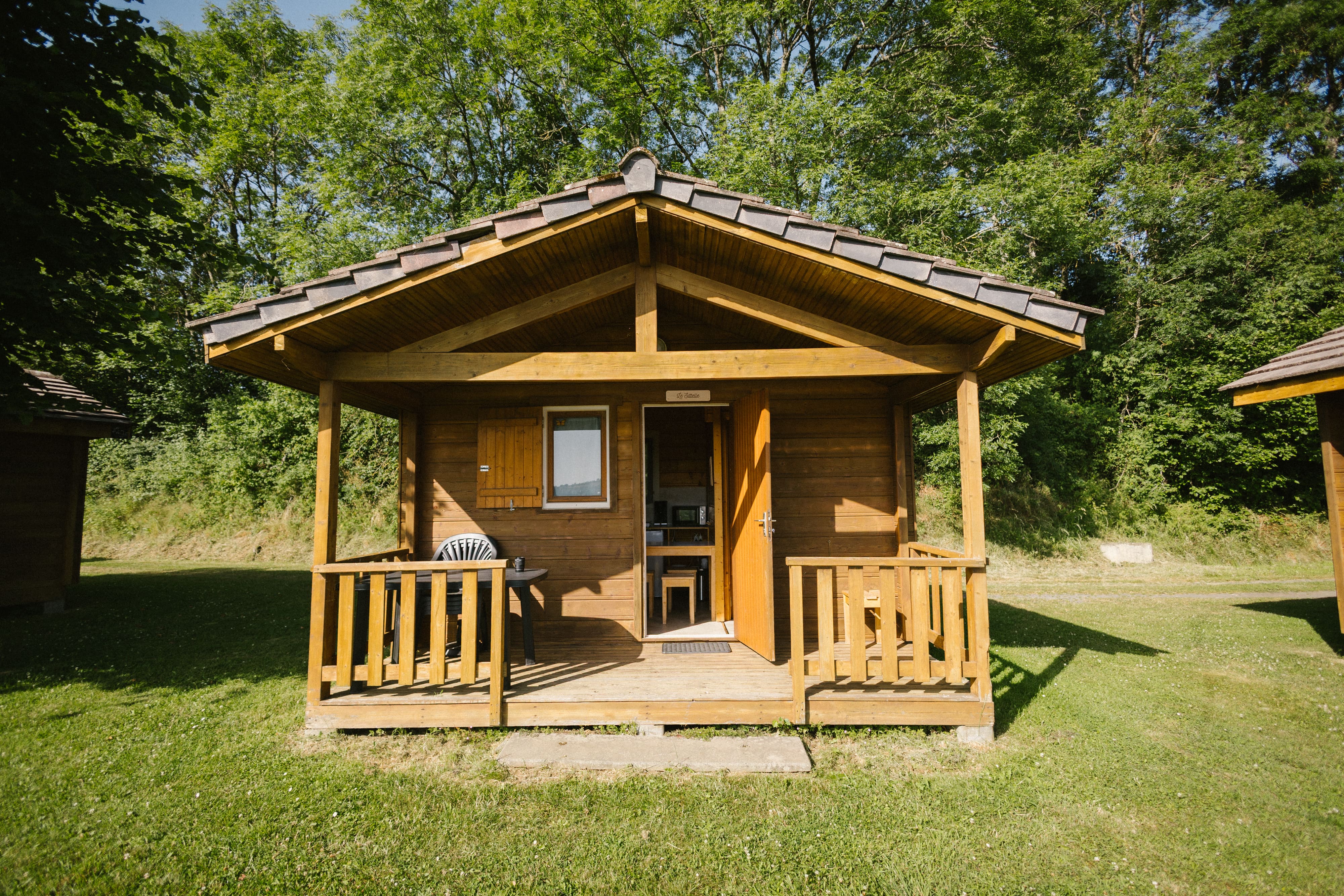 Un chalet romantique au cœur de l'Auvergne à Neuveglise-Sur-Truyère — vue intérieure