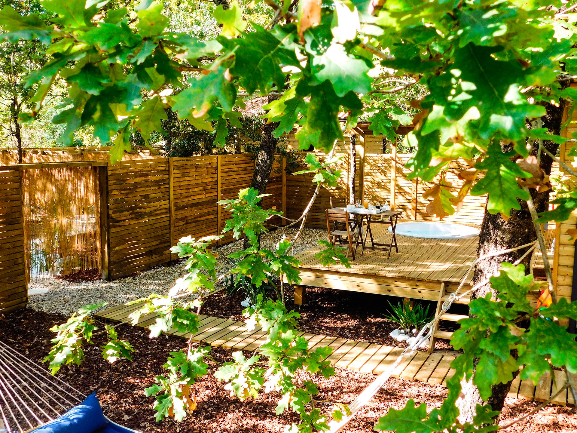 Cabane Lily & Spa : une évasion sensorielle en Aquitaine à Audenge — cuisine
