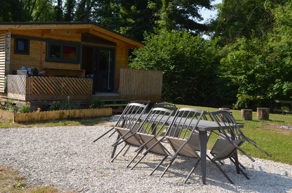 La maxi Cabane Gretel : une expérience immersive en Champagne-Ardenne à Bar Sur Aube — espace de vie