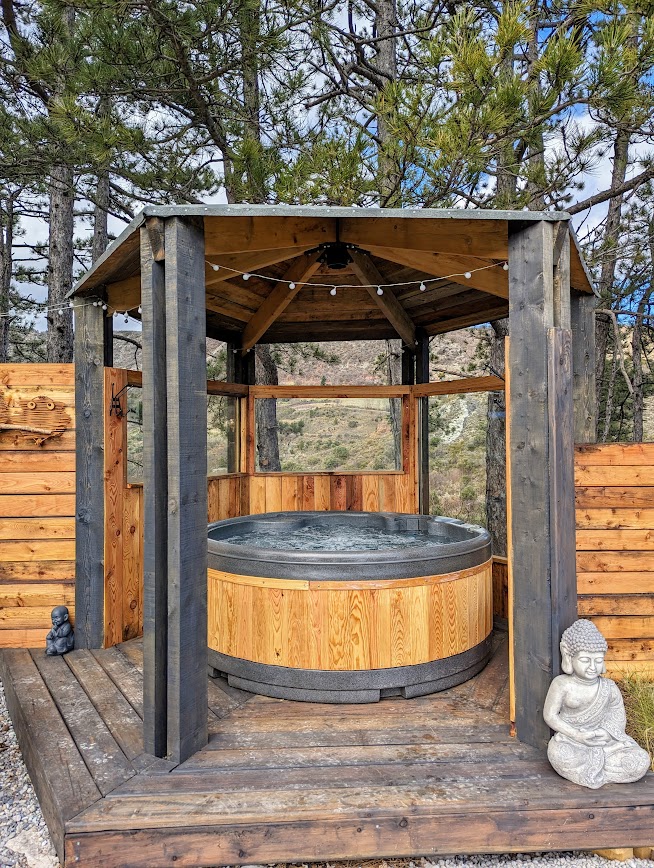 La Tiny de Peggy — Tiny House avec spa à Alpes-de-Haute-Provence à Sisteron — vue intérieure