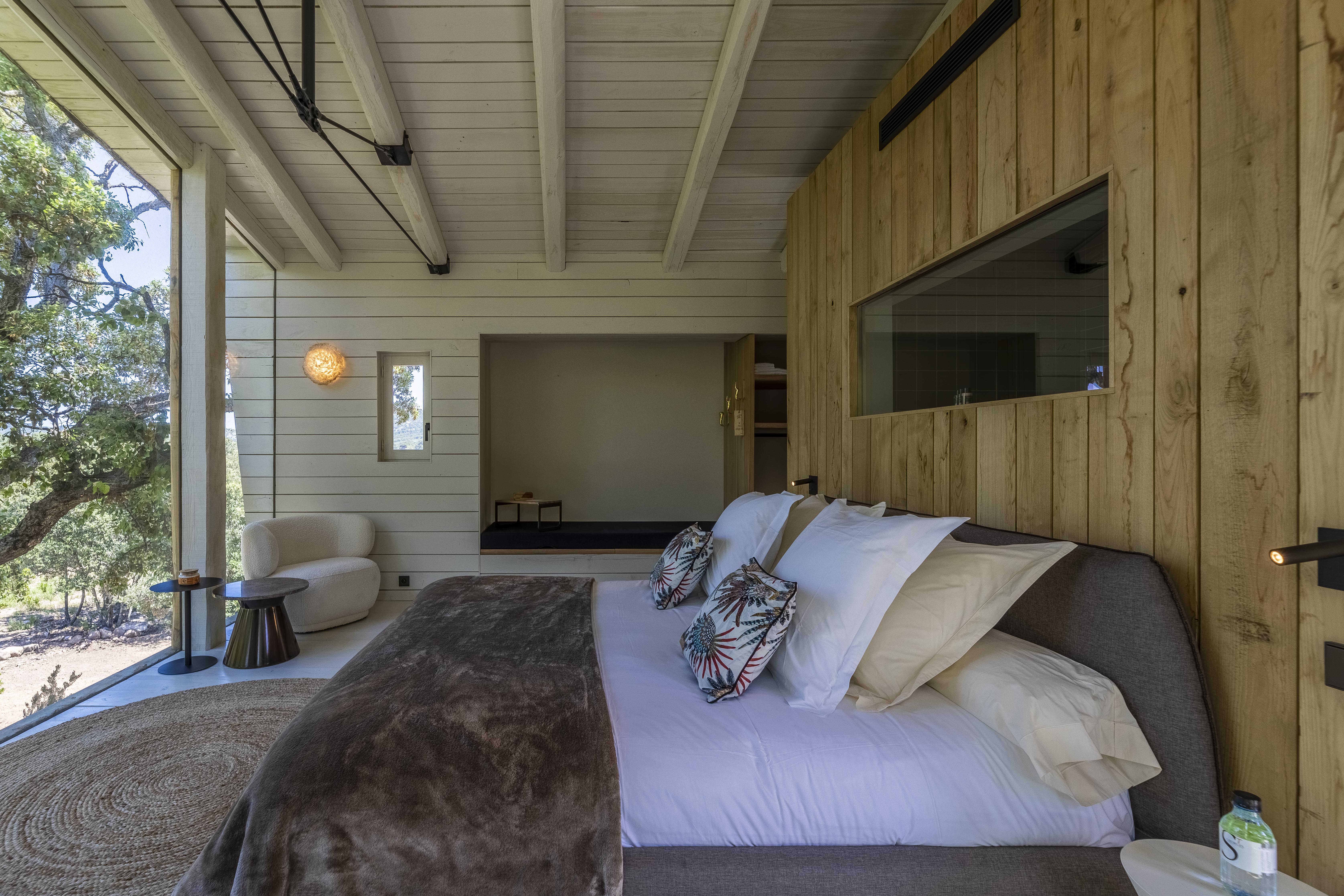 Aquilae, Cabane Casanghjulina — Cabane dans les arbres avec spa en Corse-du-Sud à Ajaccio — environnement naturel
