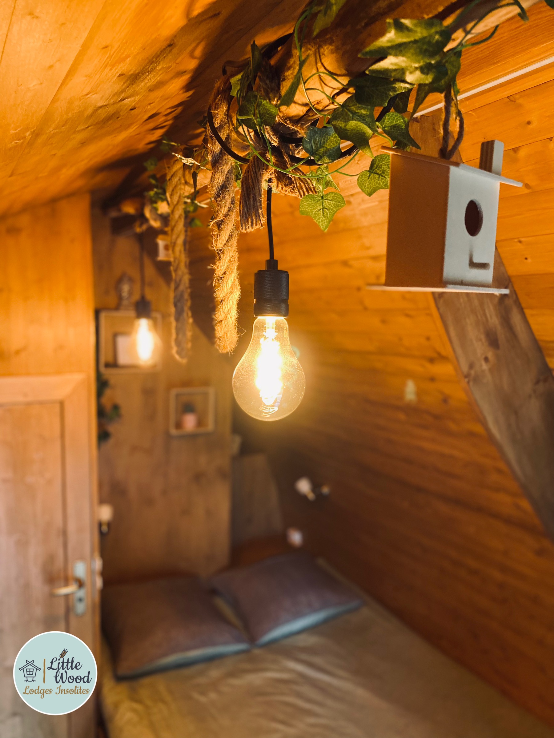 Un pod enchanteur en Champagne-Ardenne à Bailly-Aux-Forges — détail architectural