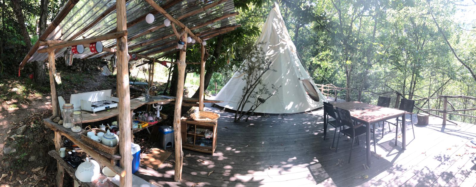 Ardeche river glamping — Tipi avec spa à 7m de la rivière en Ardèche à Le Teil — cuisine