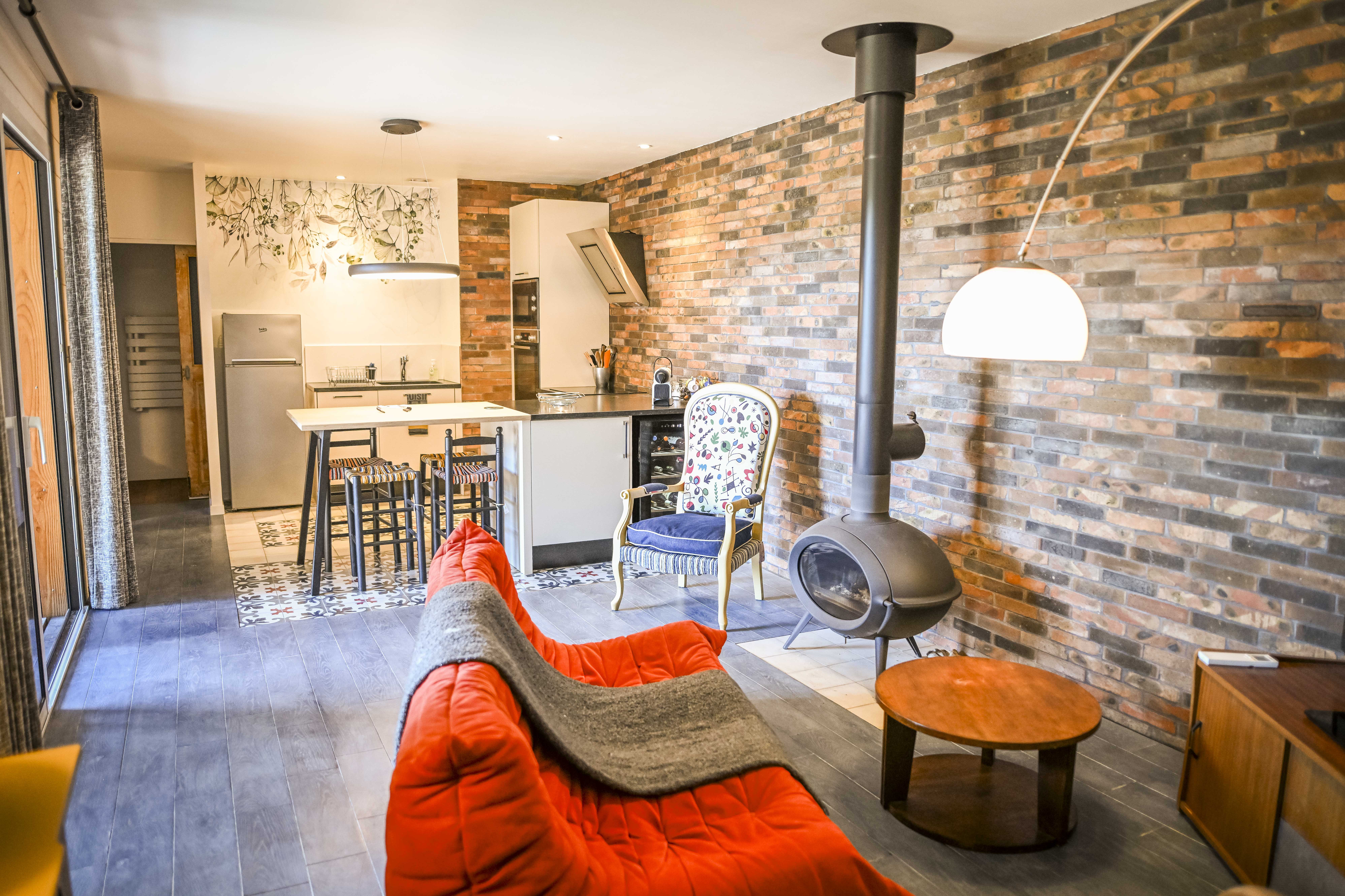 L'ASPHODELE la cabane chic — Séjour avec spa à 2 personnes dans le Gard à Alès — cuisine