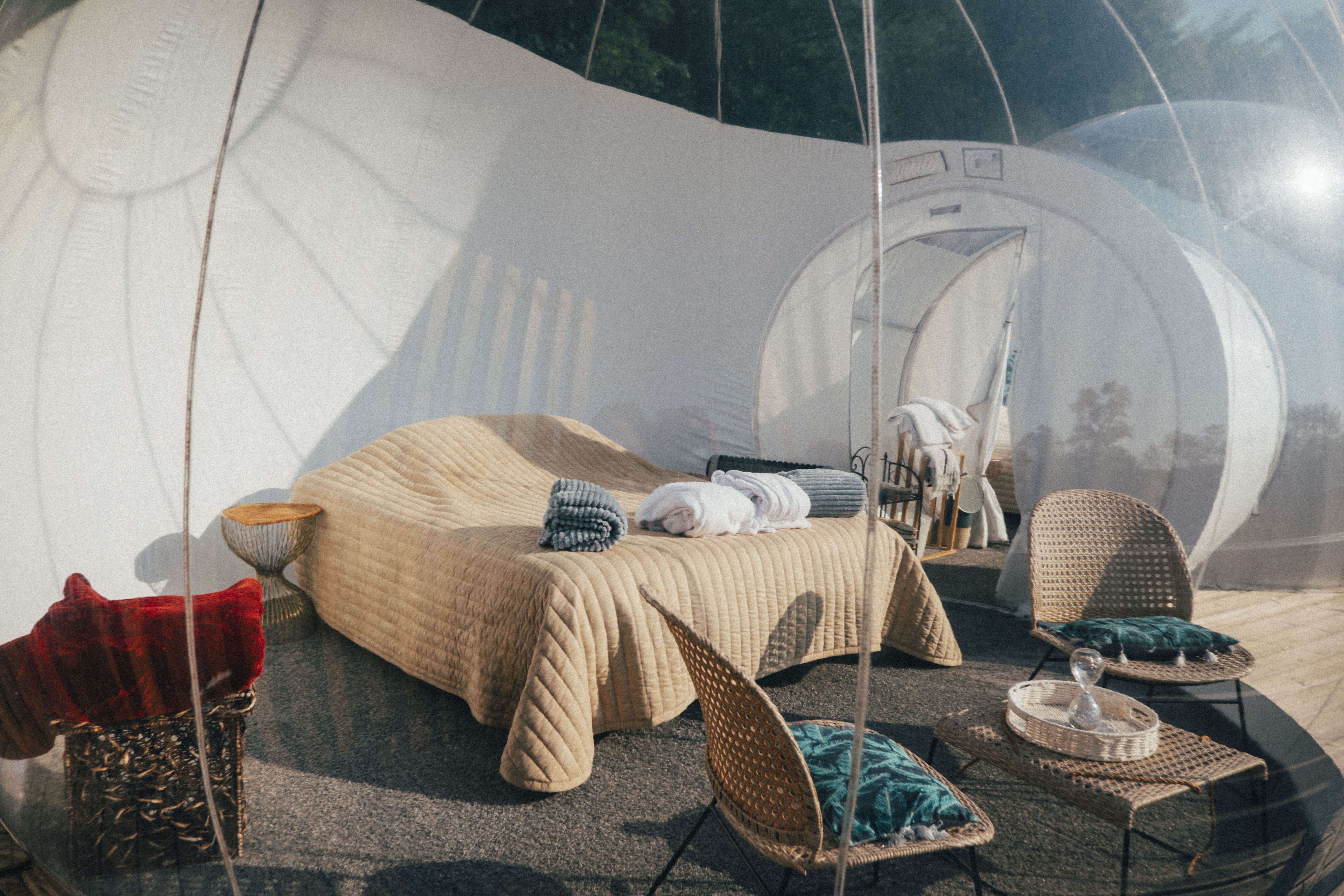 La Bulle SPA Suite : une évasion sensorielle en Rhône-Alpes à Jarcieu — chambre