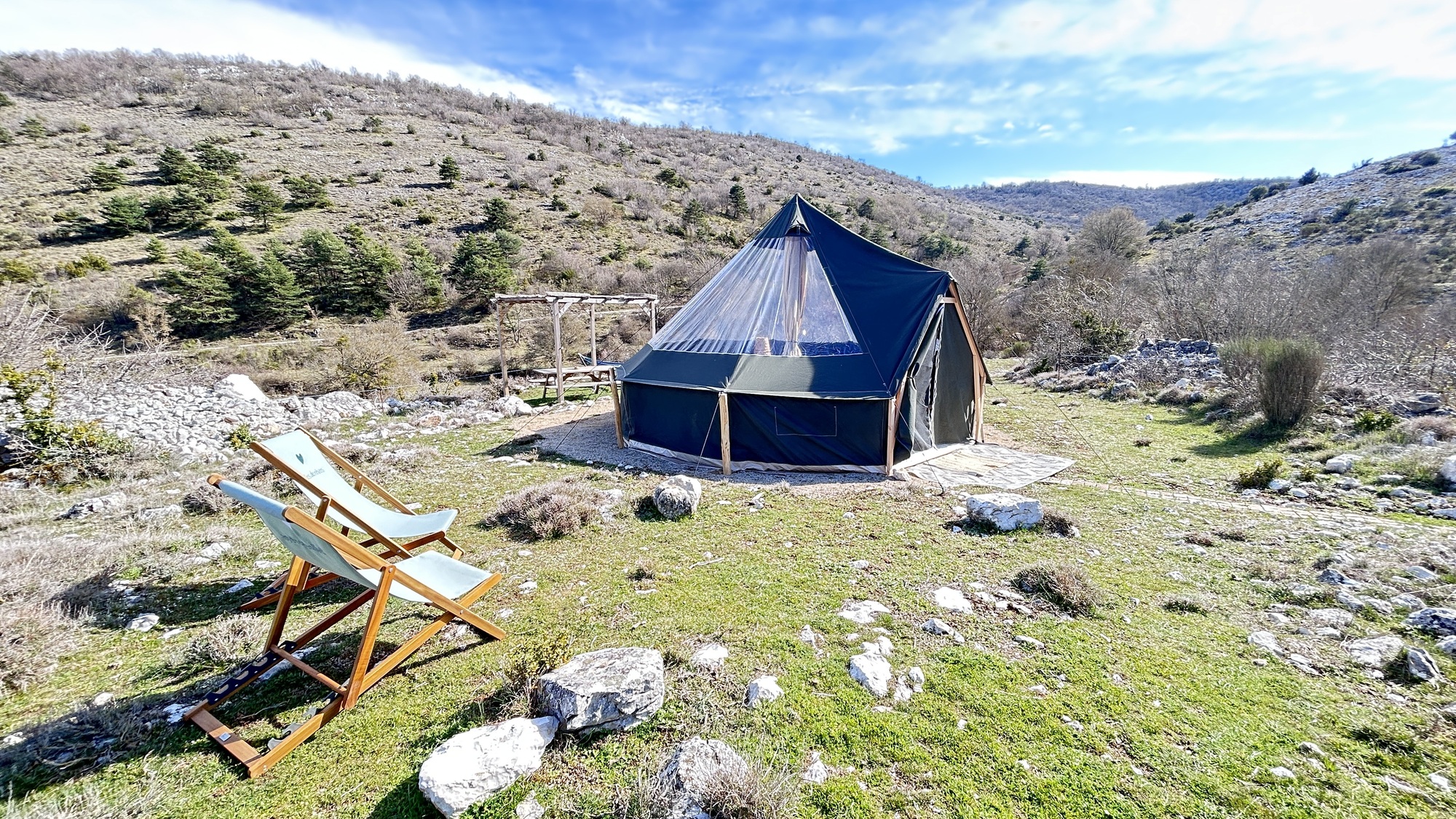 Tente Voie Lactée : une nuit sous les étoiles en Provence