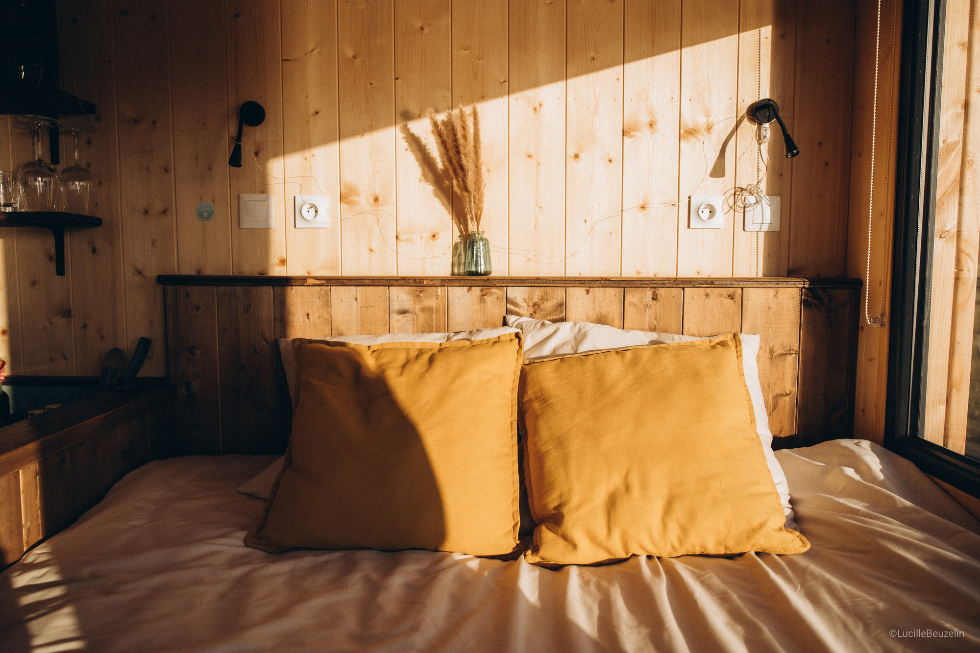 Homnest — Tiny House avec spa à Villeneuve (Yonne) à Villeneuve — détail architectural