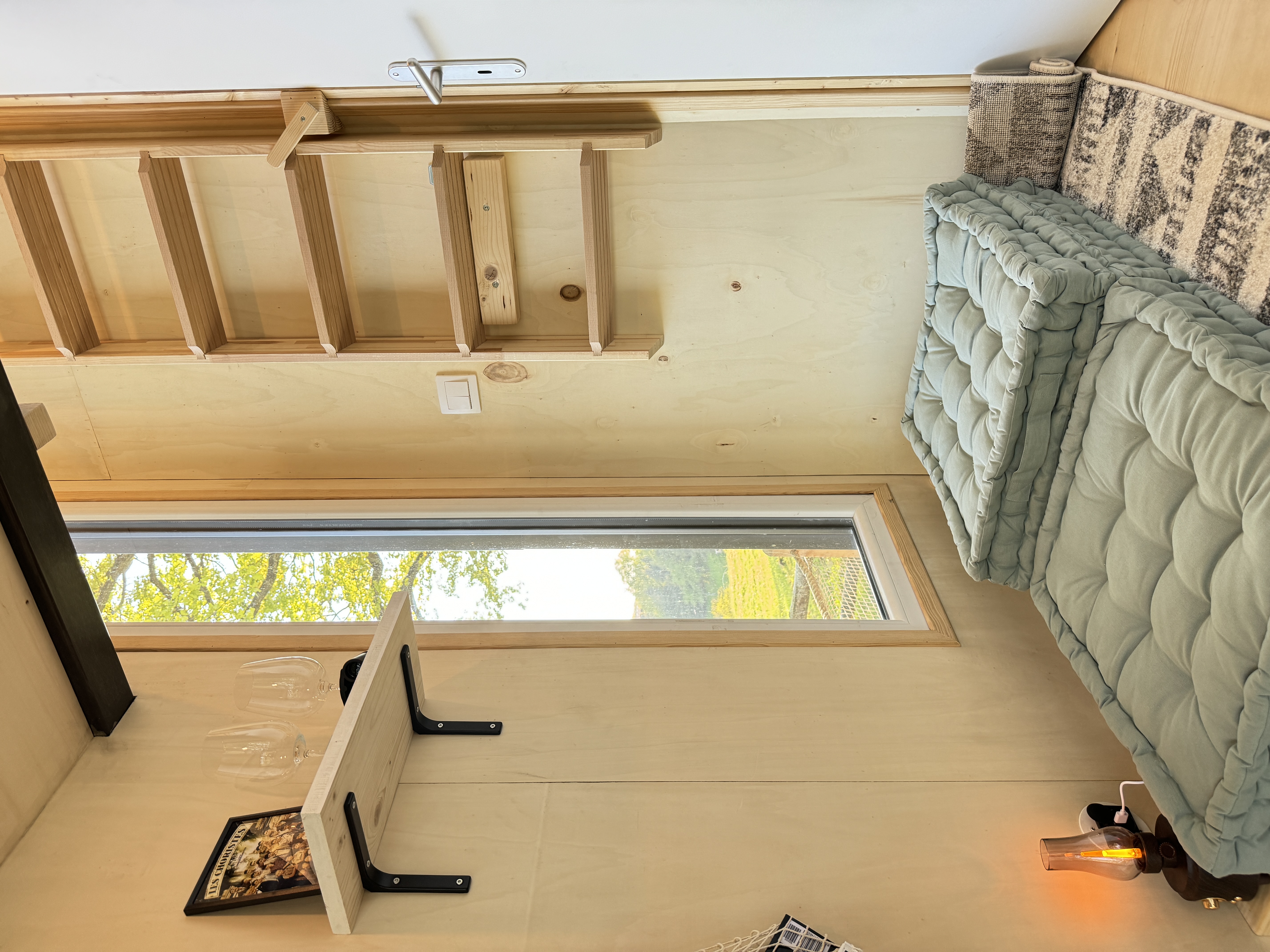 Tiny house avec vue imprenable sur le Vercors à Bessins — environnement naturel