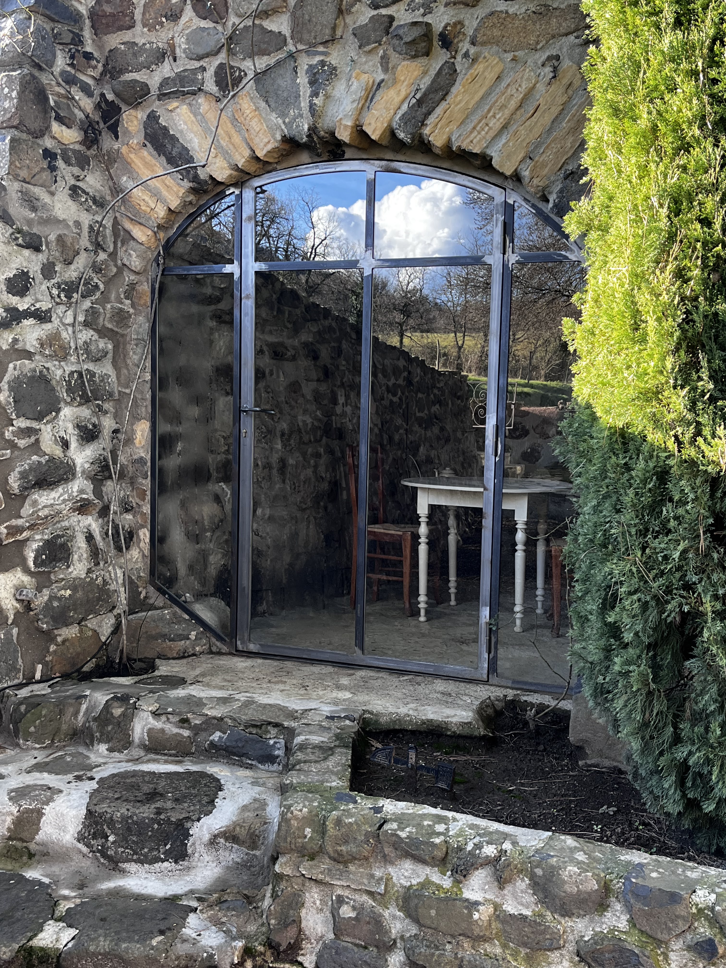 La Pendola — Tente suspendue avec spa à Ardèche à Le Teil — vue depuis la terrasse