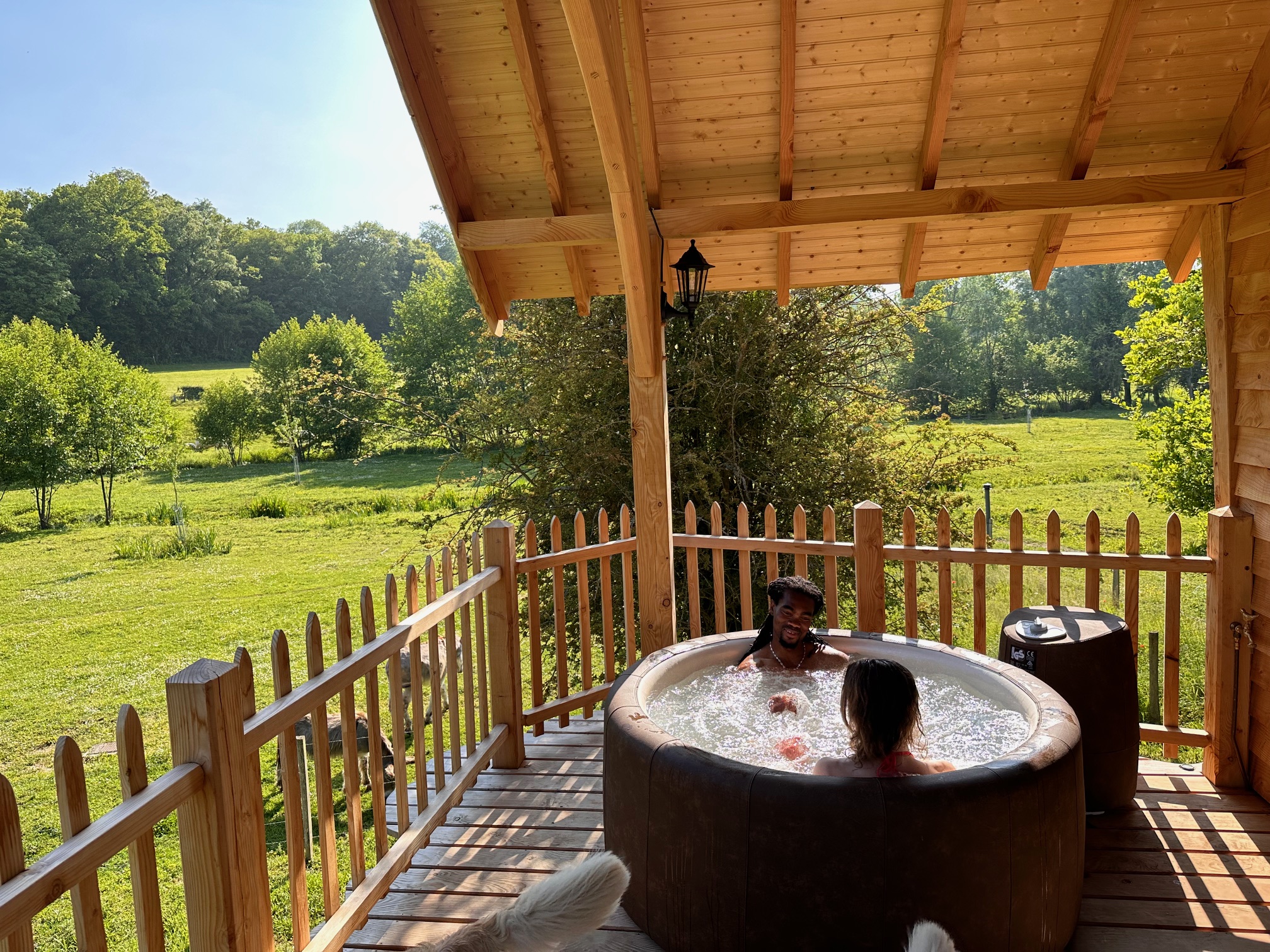 La Cozy & Spa : une cabane sur pilotis en Picardie à Roy-Boissy — chambre