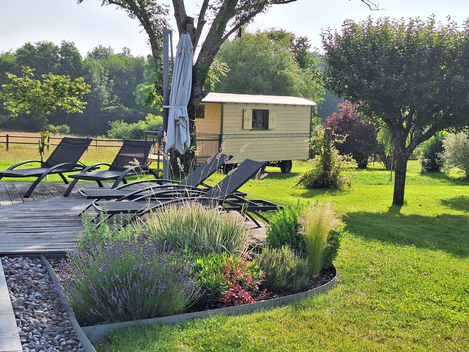 Roulotte & Respire — Roulotte avec spa à Territoire de Belfort à Fontaine — chambre