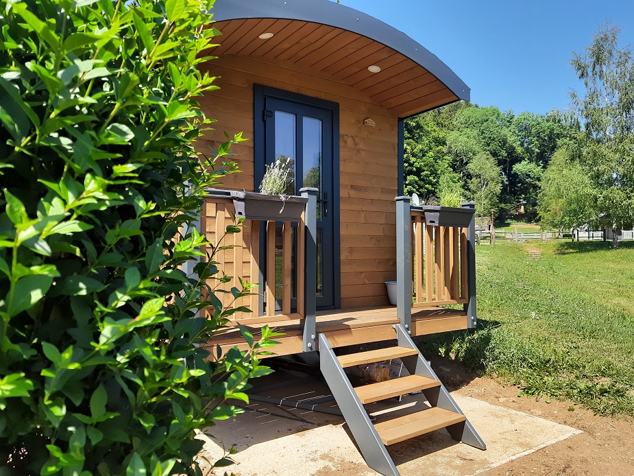 La Roulotte — Séjour insolite avec spa à Tarn à Rabastens — vue intérieure