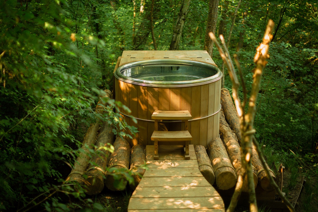 Cabane Spa Indigo : une escapade enchantée en Picardie à St-Léger-Aux-Bois — environnement naturel