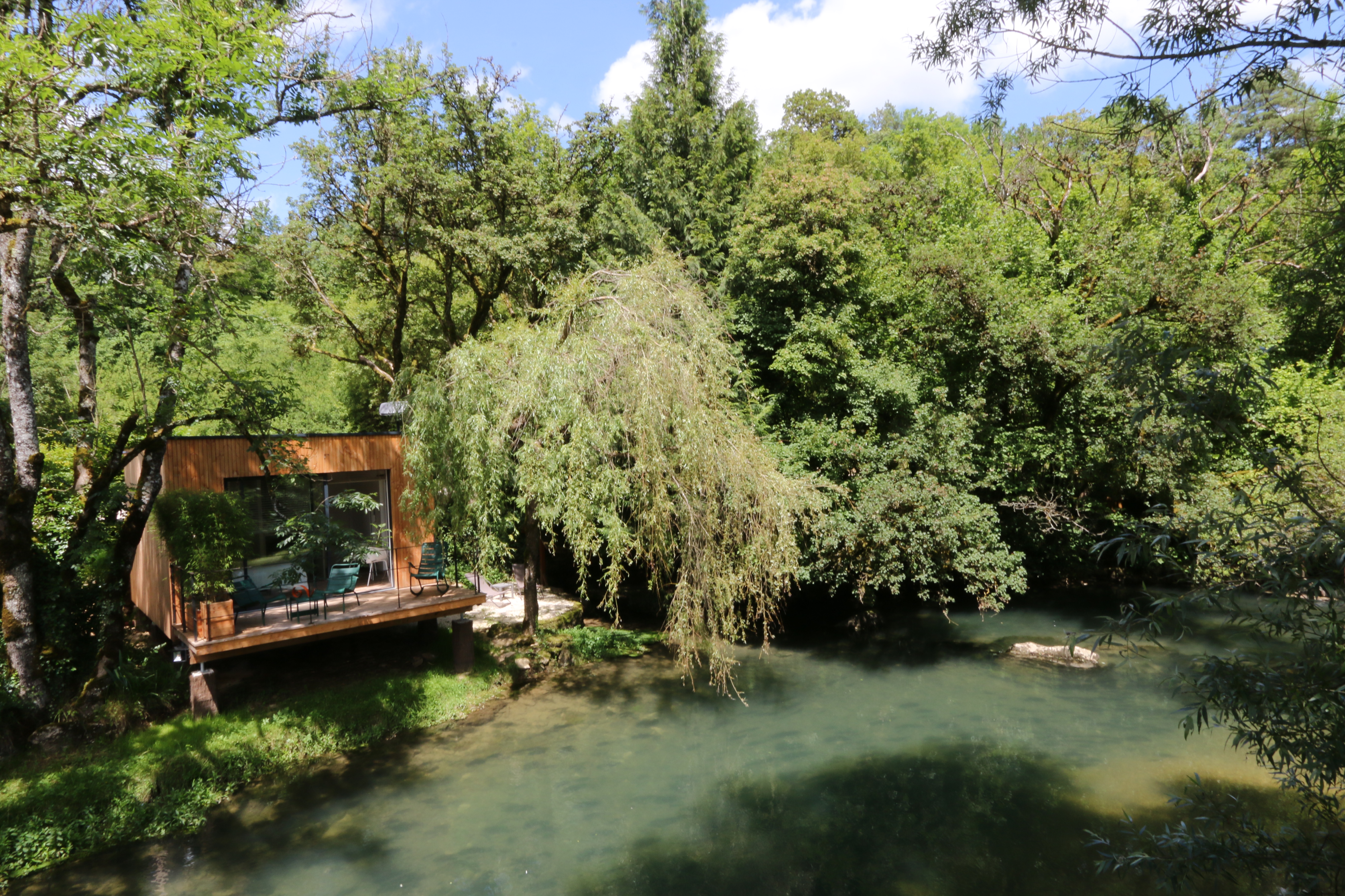 La Cabane Spa du Pont de l'Ignon — Cabane avec jacuzzi à Côte-d'Or