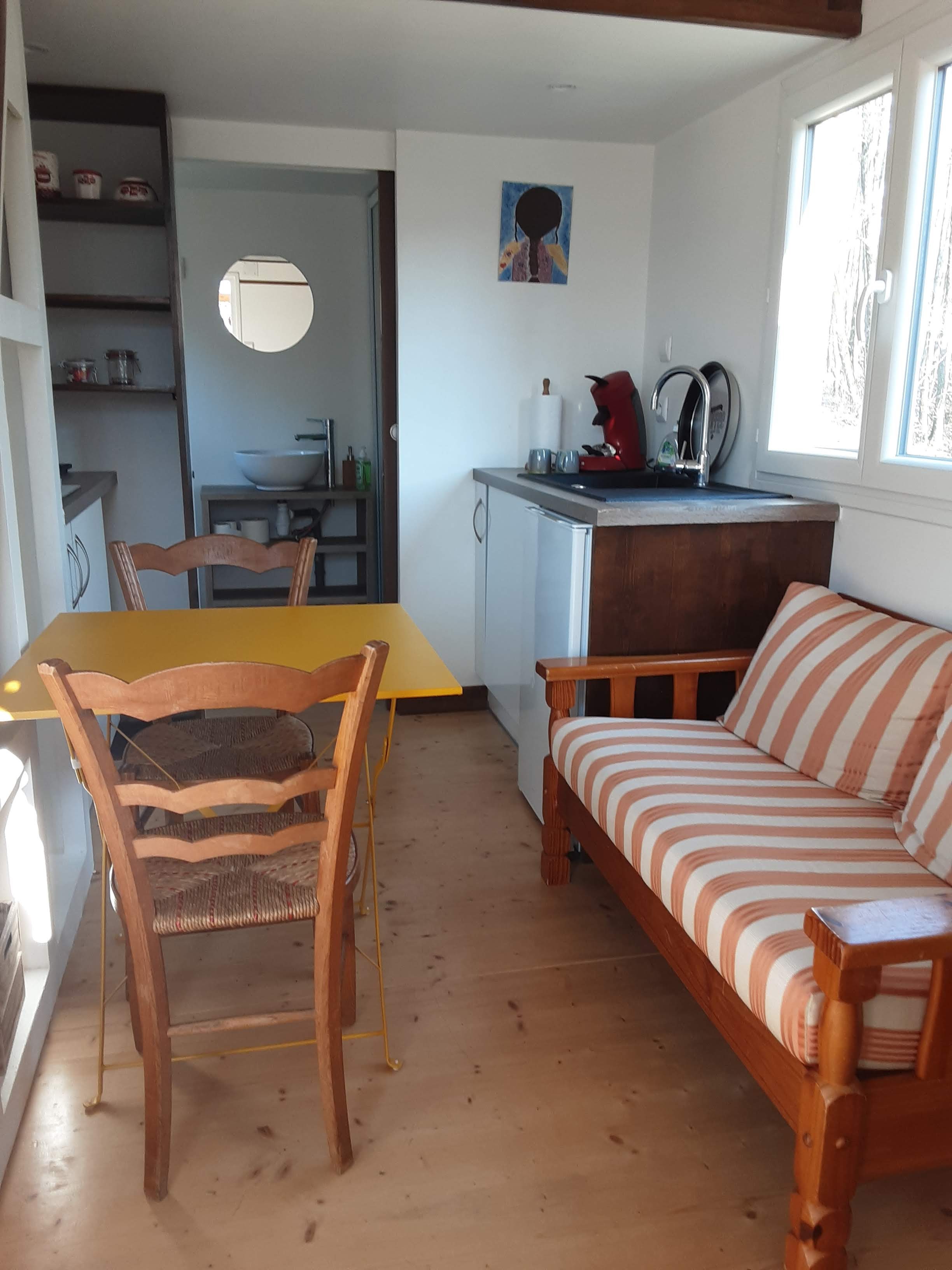 Tiny des Rêves — Tiny House avec spa à Haute-Saône à Beulotte-Saint-Laurent — salle de bain