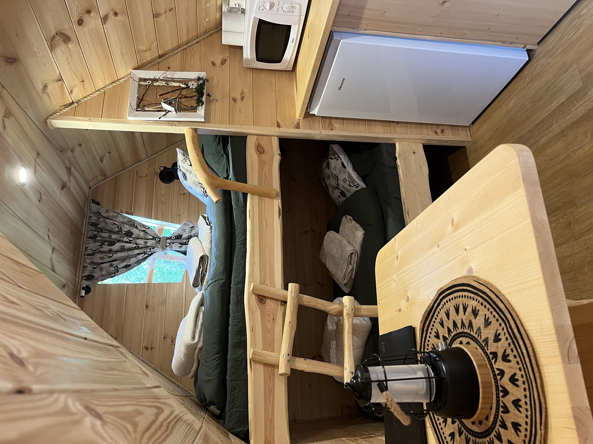 La Cabane de Léa — Cabane avec spa à Épinal (Vosges) à Épinal — salle de bain
