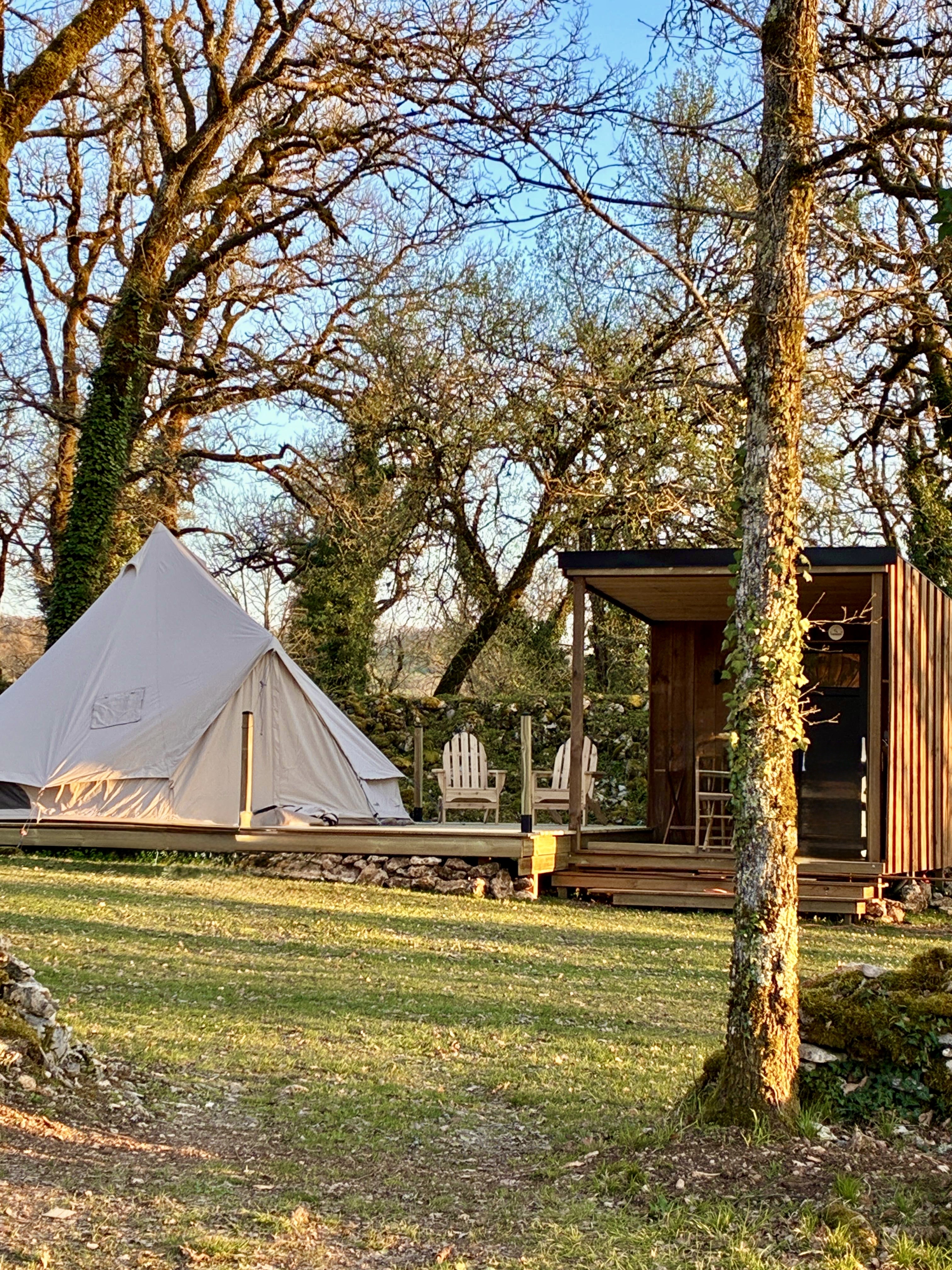 Tente nomade — Évasion chic en pleine nature à Lot