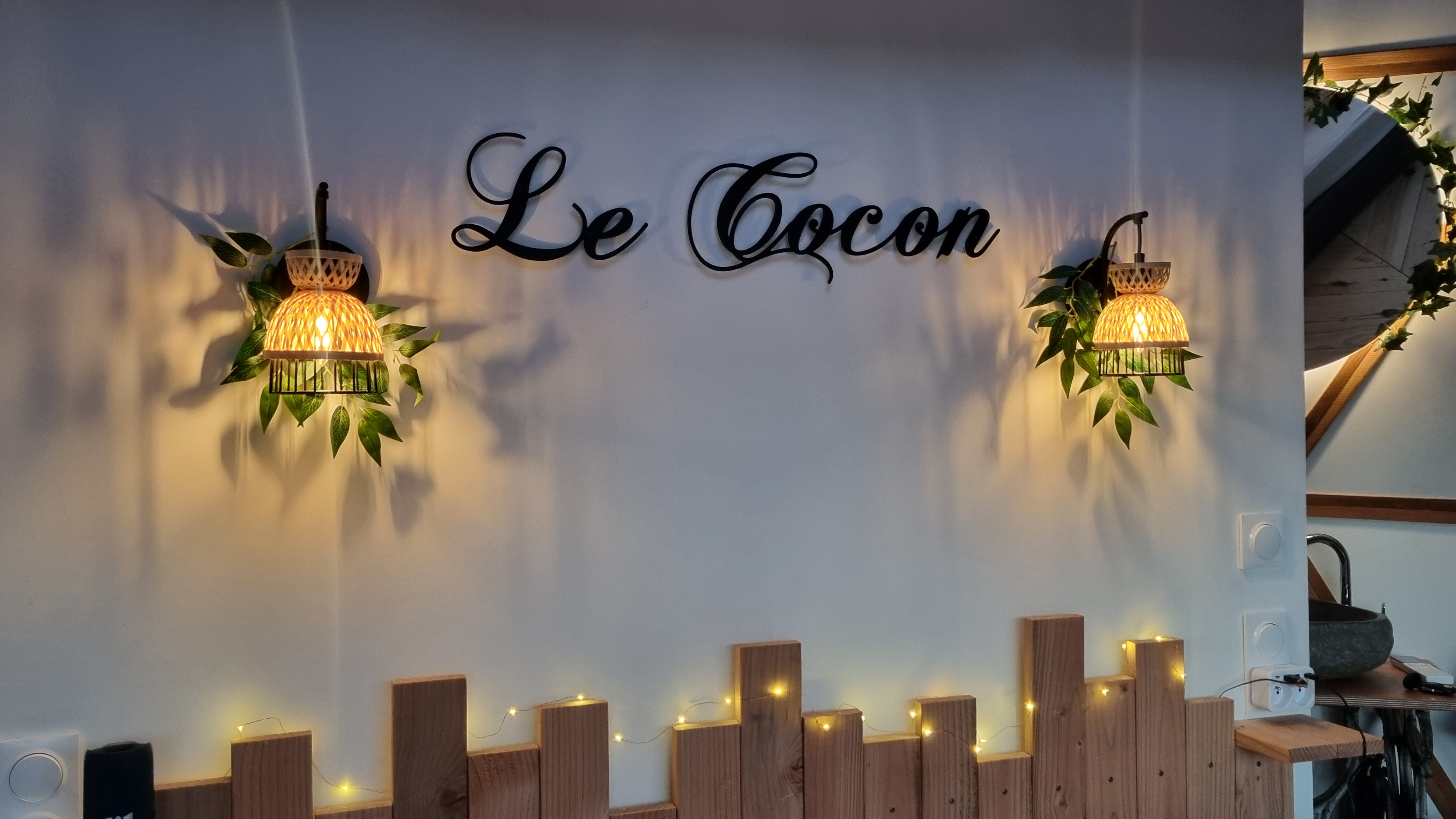 Dôme "Le Cocon" — Séjour romantique avec vue panoramique à Vosges à Le Sentier des Étoiles — cuisine
