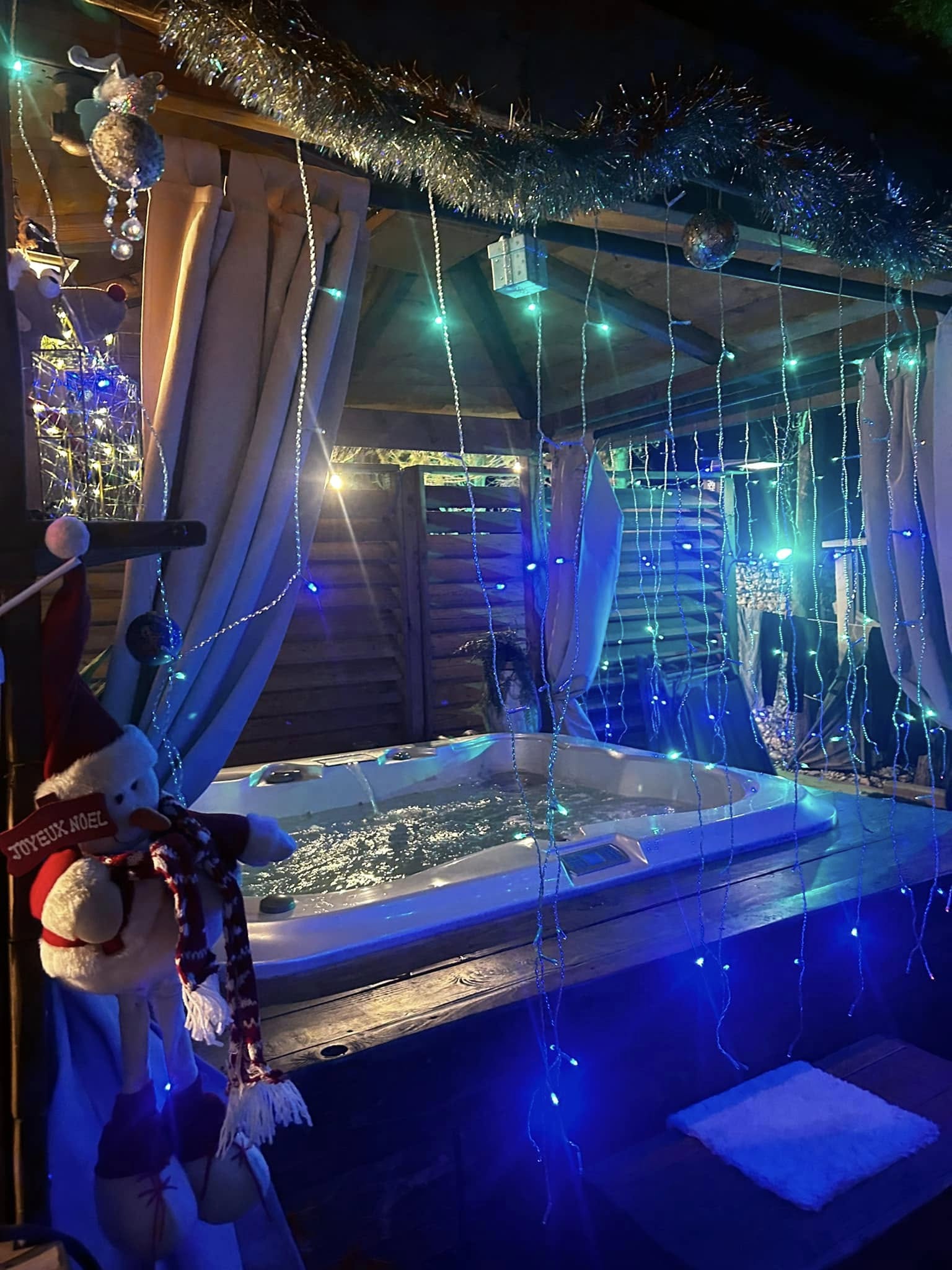 La Chambre des Pirates — Chambre à thème immersive à Pyrénées-Orientales à Perpignan — salle de bain