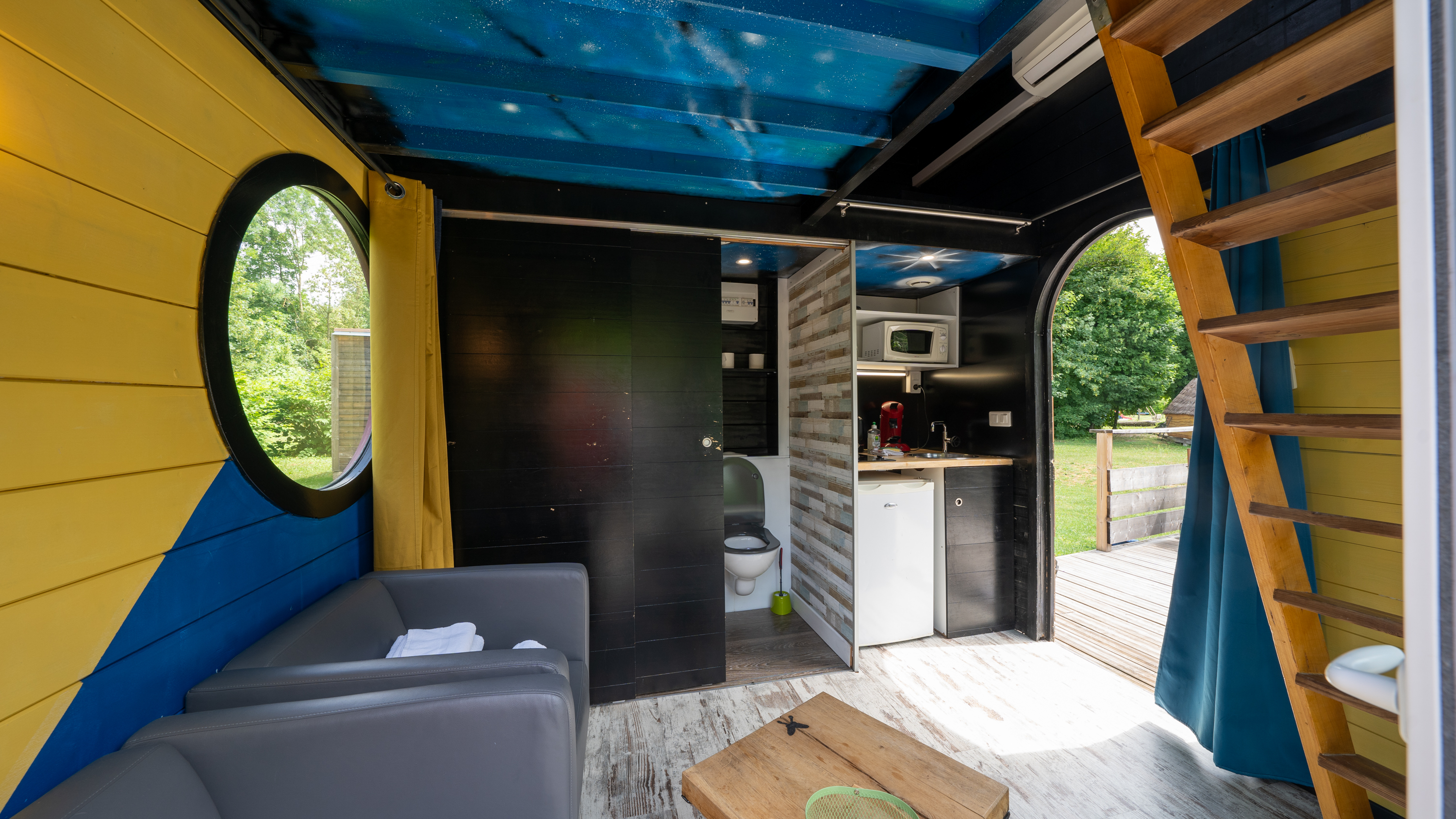 Le Carré d’étoiles & SPA : une cabane d'exception en Champagne-Ardenne à Bar Sur Aube — espace de vie
