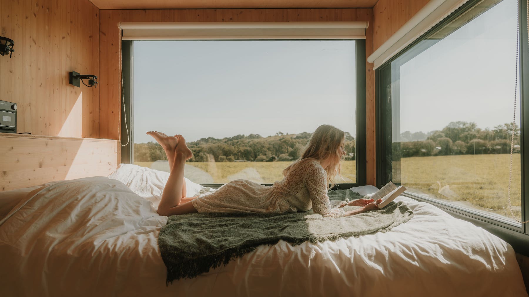 Séjournez dans une tiny house moderne au cœur de la campagne bretonne à Pont-L'abbé — salle de bain