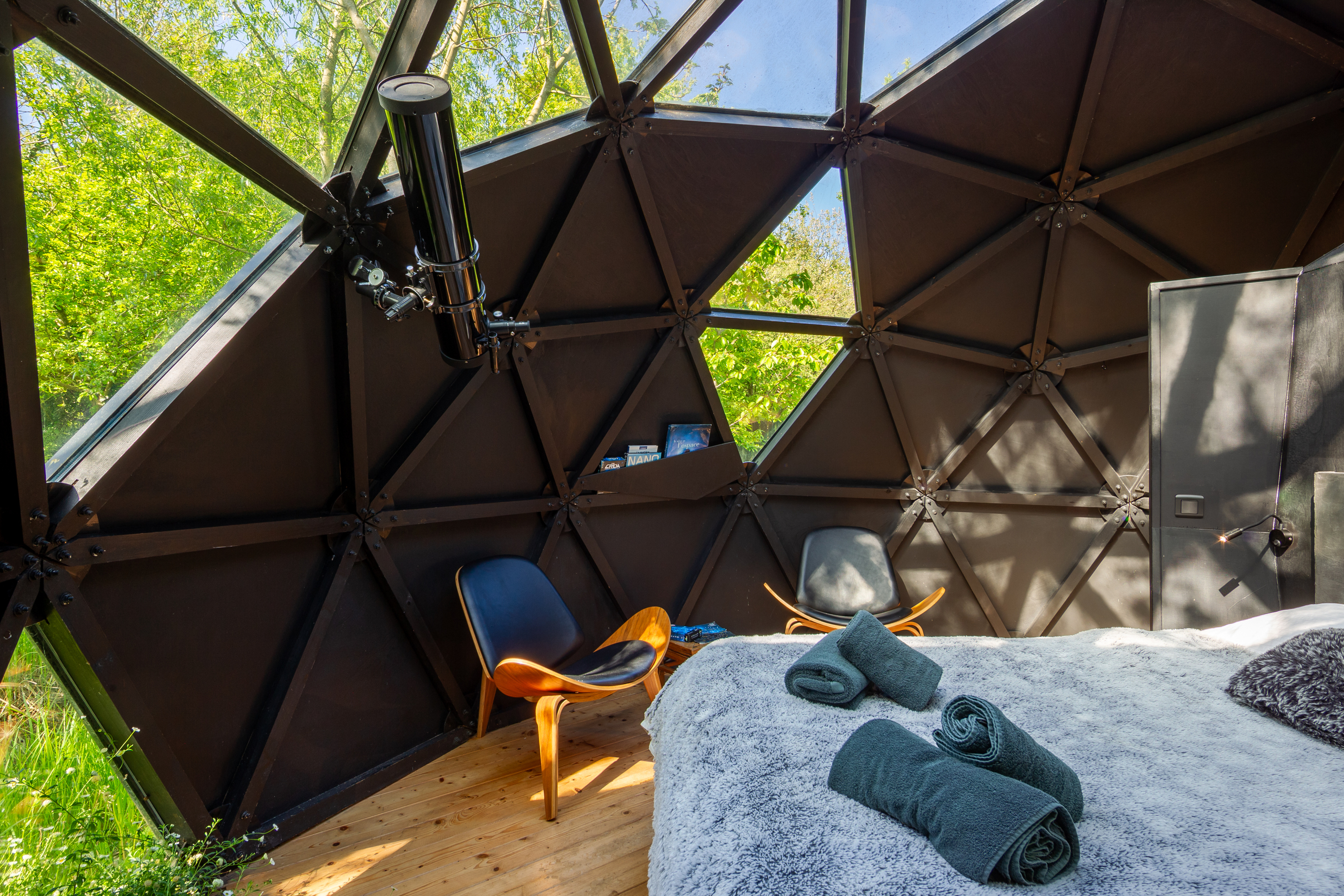 Dôme Etoile — Nuit étoilée avec jacuzzi à Somme à Saint-Quentin-En-Tourmont — environnement naturel