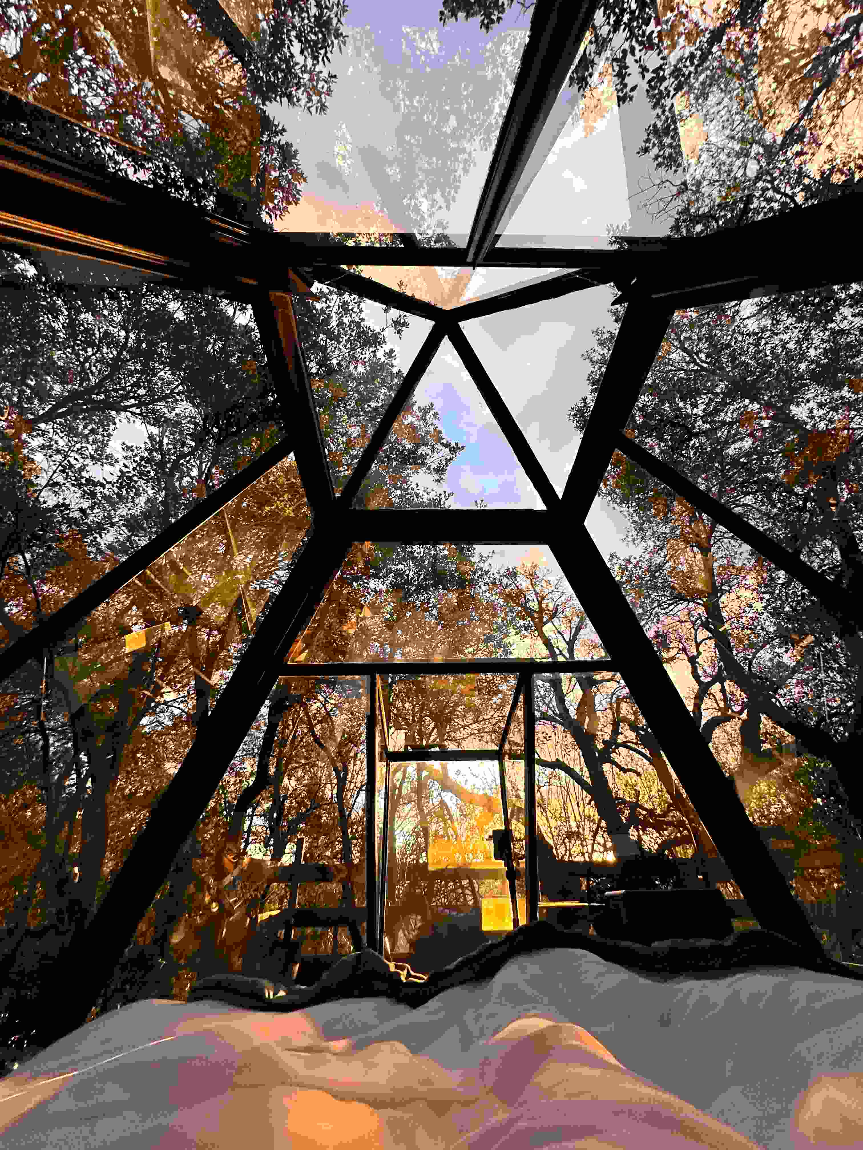 La Pyramide de verre : une expérience inclassable en Languedoc-Roussillon à Maureillas-Las-Illas — cuisine