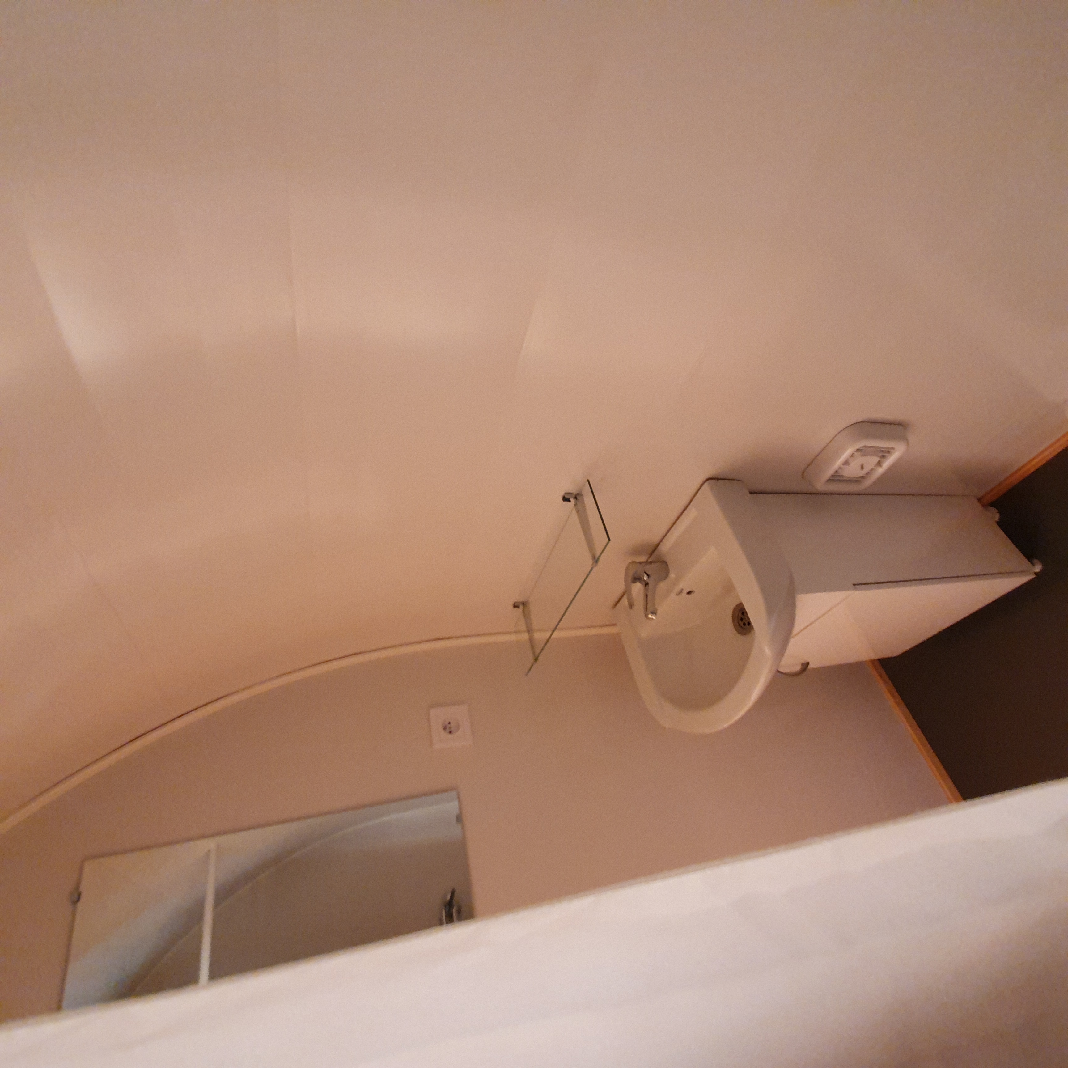 Tiny House Courréjot — Roulotte avec spa à Gers à Riguepeu — vue depuis la terrasse