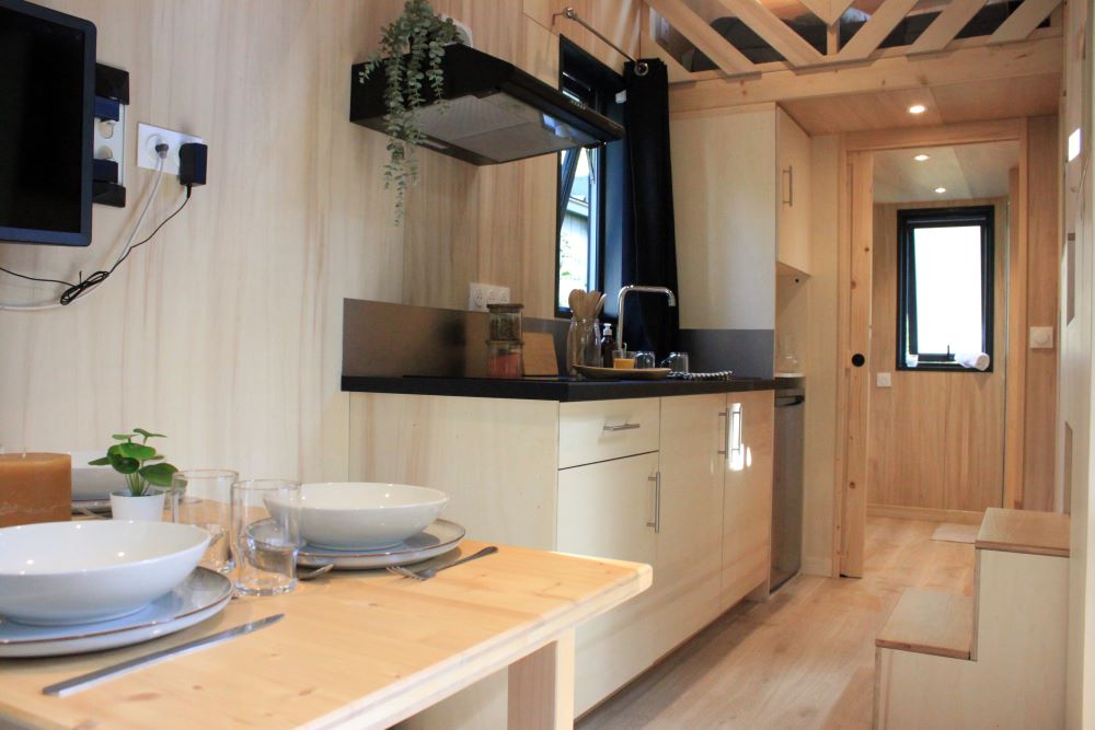 Tiny House — Séjour relaxant avec spa à Nantes (Loire-Atlantique) à Nantes — espace de vie