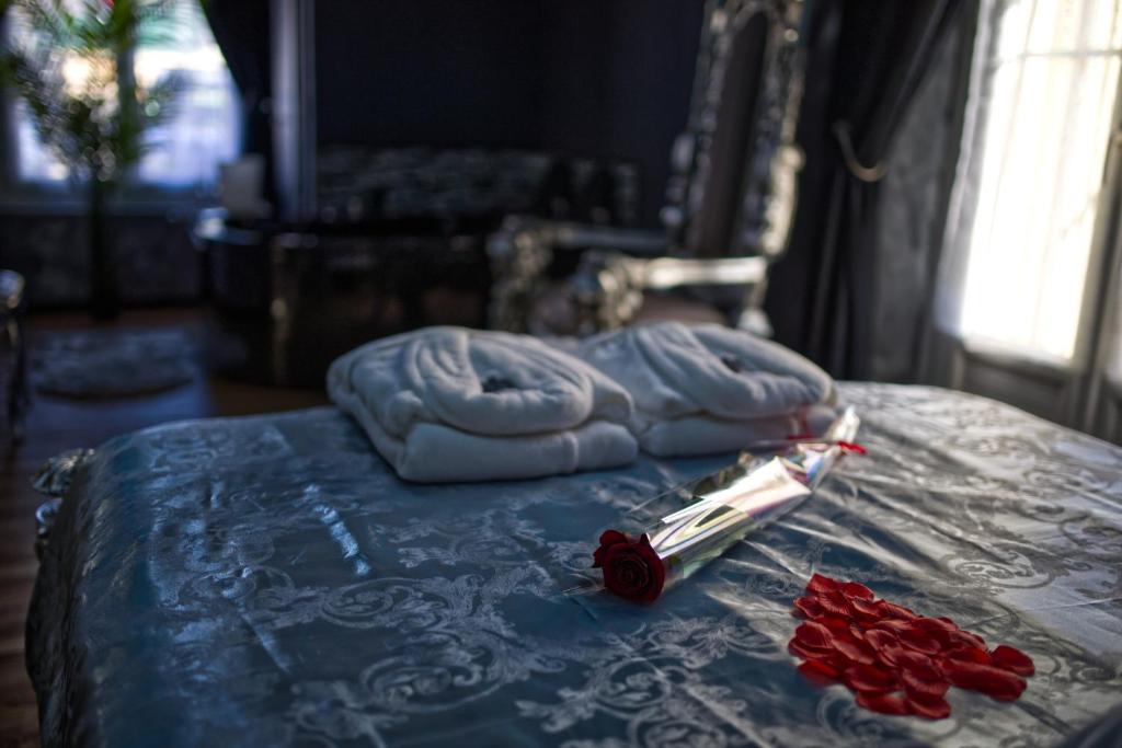 La Love Room Biterroise : une expérience sensorielle unique à Béziers — chambre