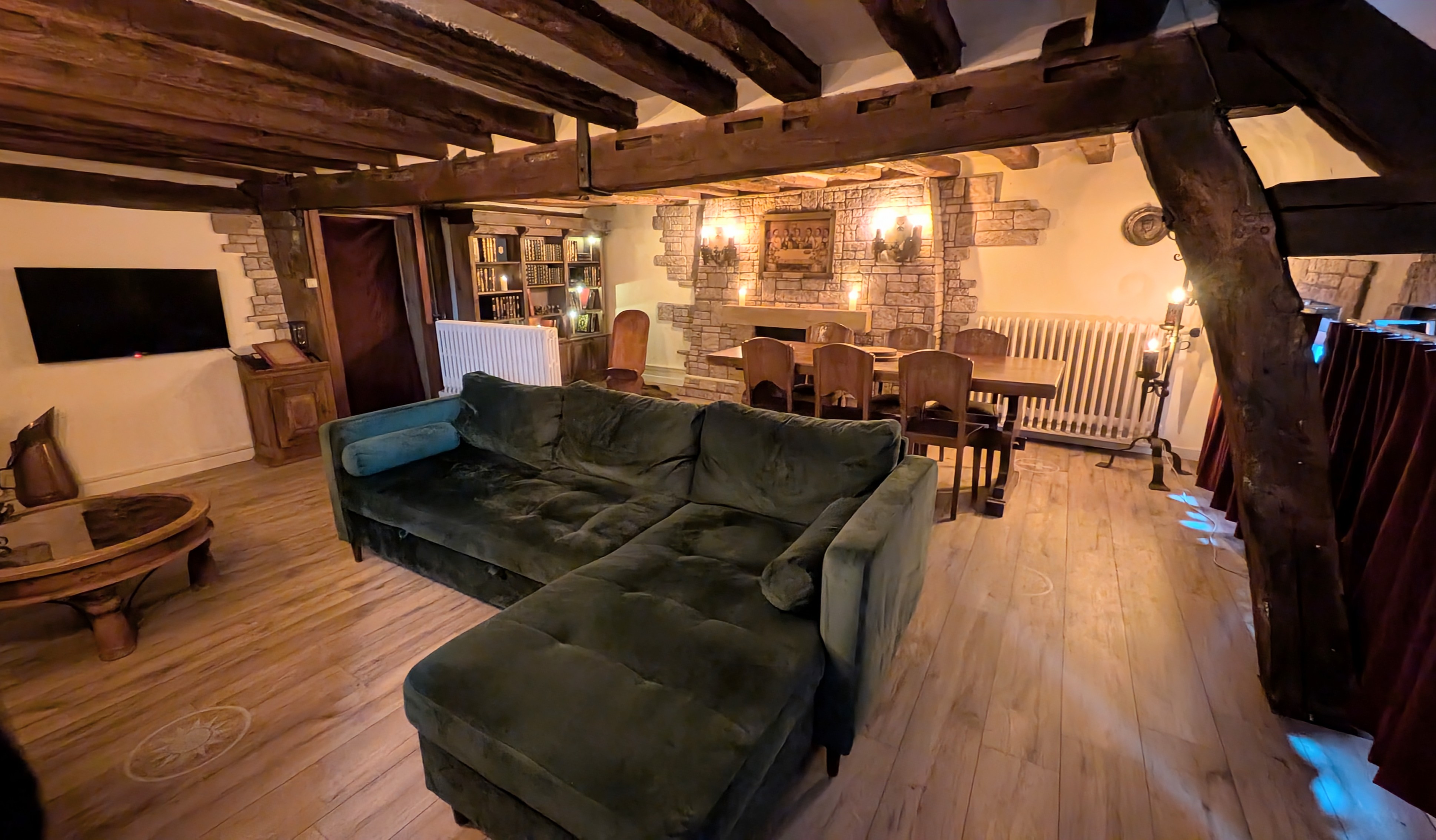 Game Room - Le secret du 13e jour — Chambre à thème immersive à Châteauneuf-en-Thymerais — Chambre à thème à Châteauneuf-en-Thymerais