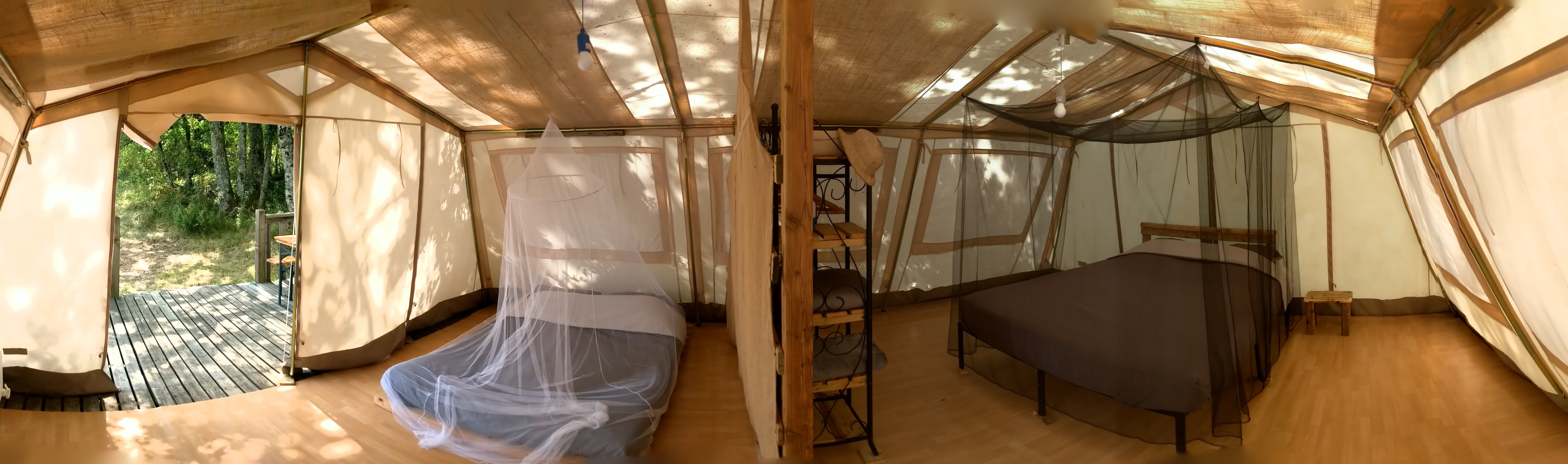 Espace VALERIANA — Tente avec vue panoramique à Lot à Saint-Cirgues — chambre