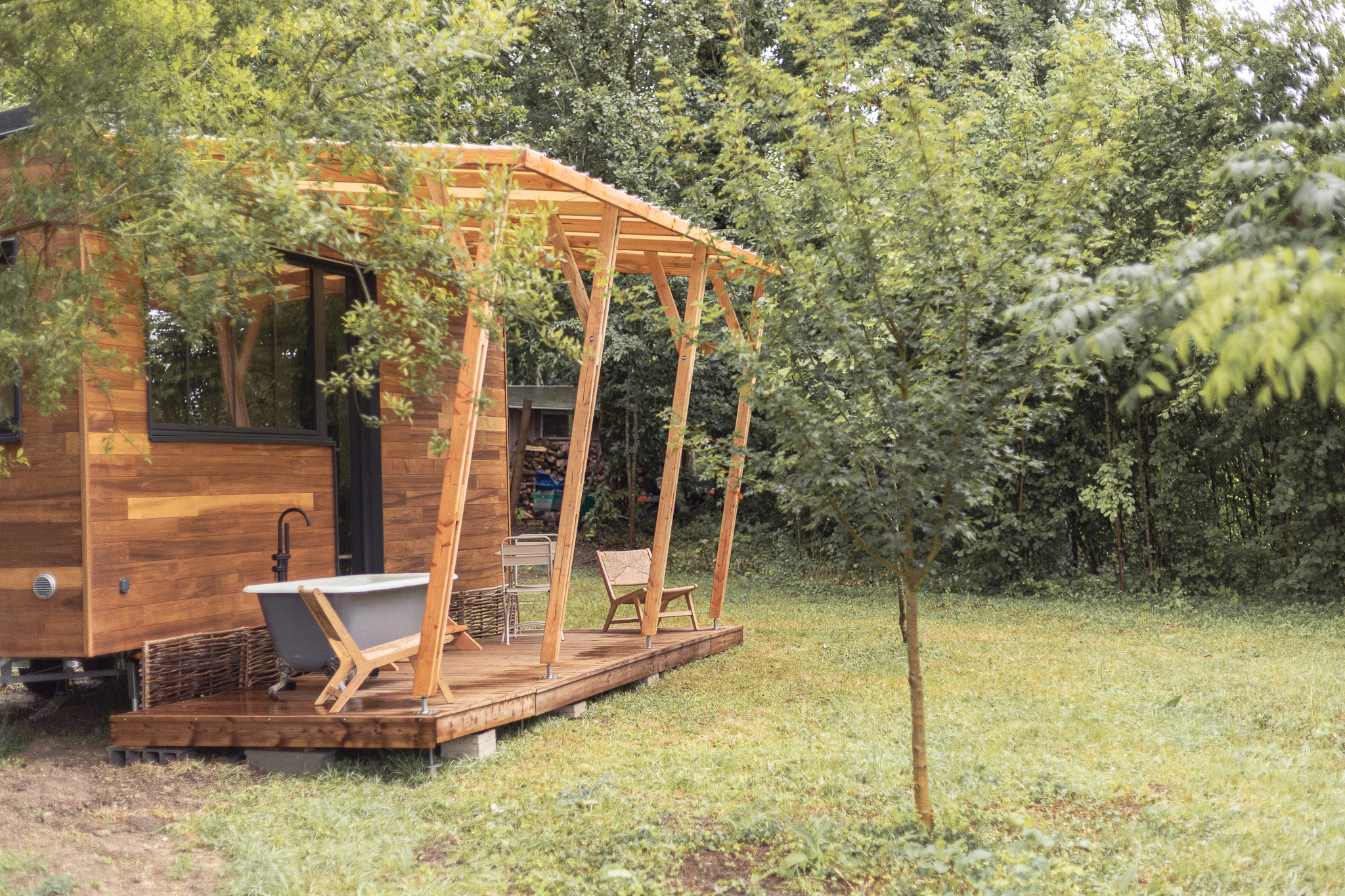 Lodge cosy & spa — Tiny House avec spa à Calvados à Noues de Sienne — vue intérieure