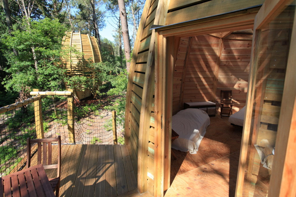 Cabane Perchée — Cabane sur pilotis avec spa à 8m en Gironde à Captieux — cuisine
