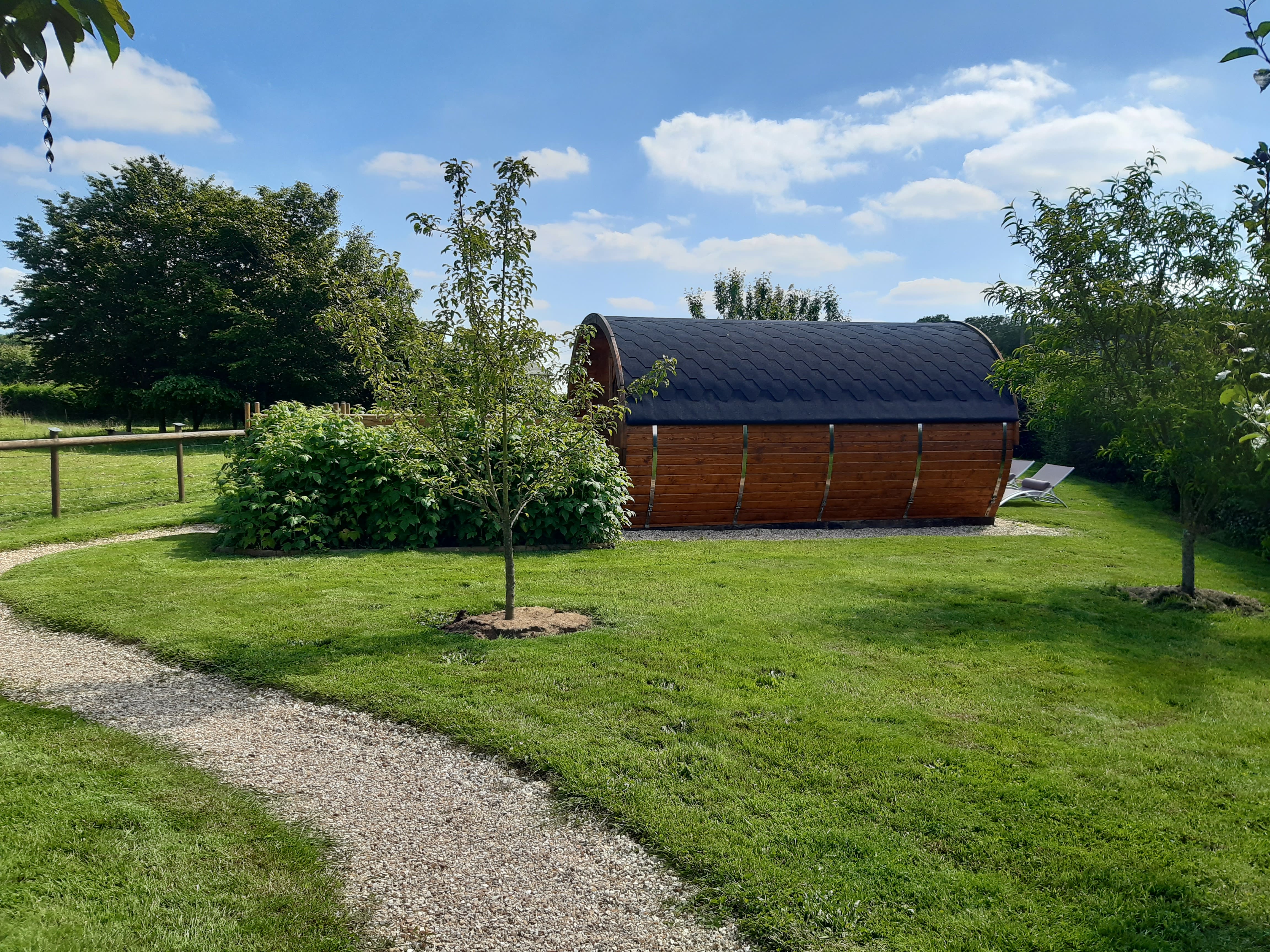 Tonneau Ô Verger — Séjour insolite avec spa en Seine-Maritime à Rouen — environnement naturel
