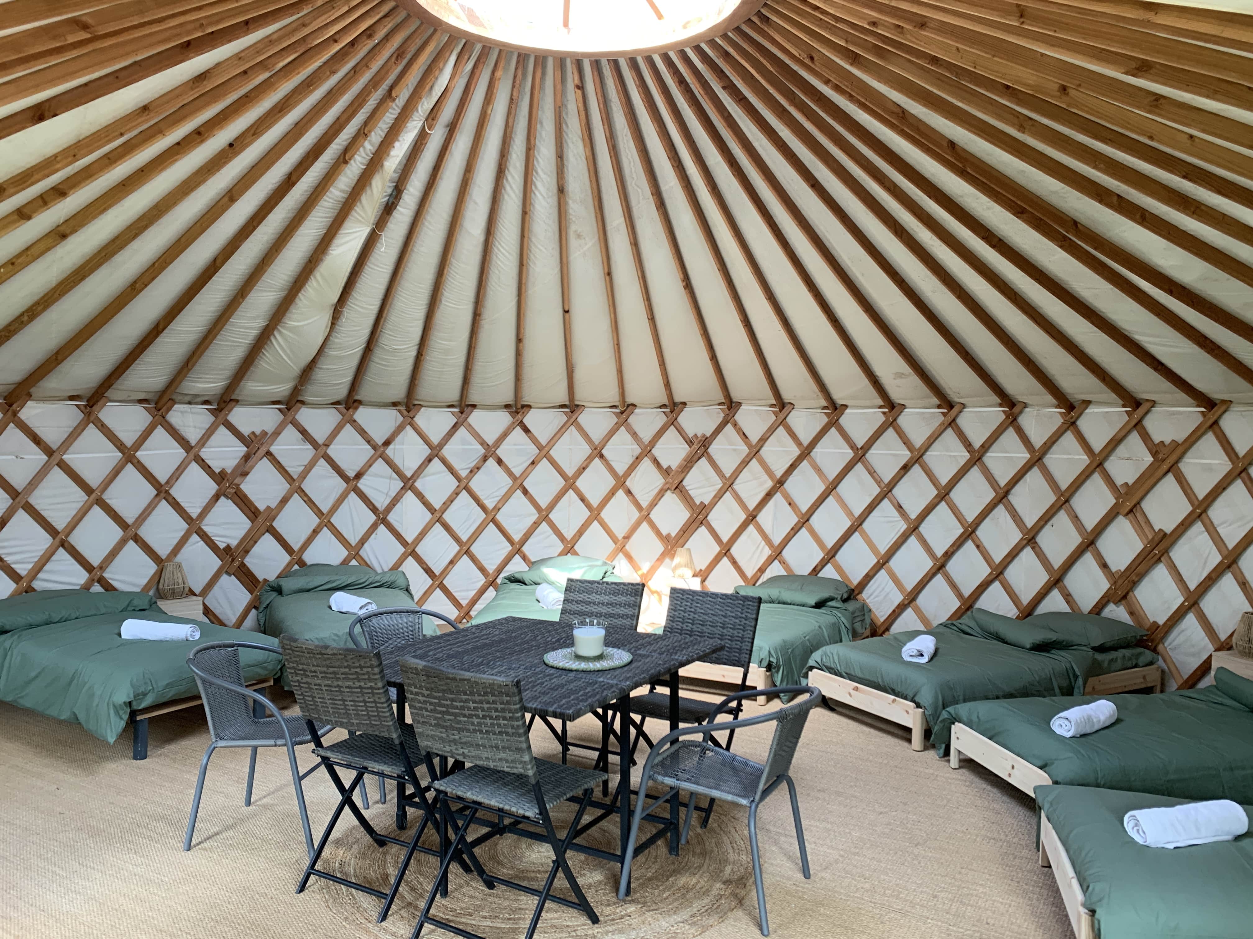 Yourte Tribu — Hébergement insolite avec spa à Pas-de-Calais à Béthune — vue intérieure