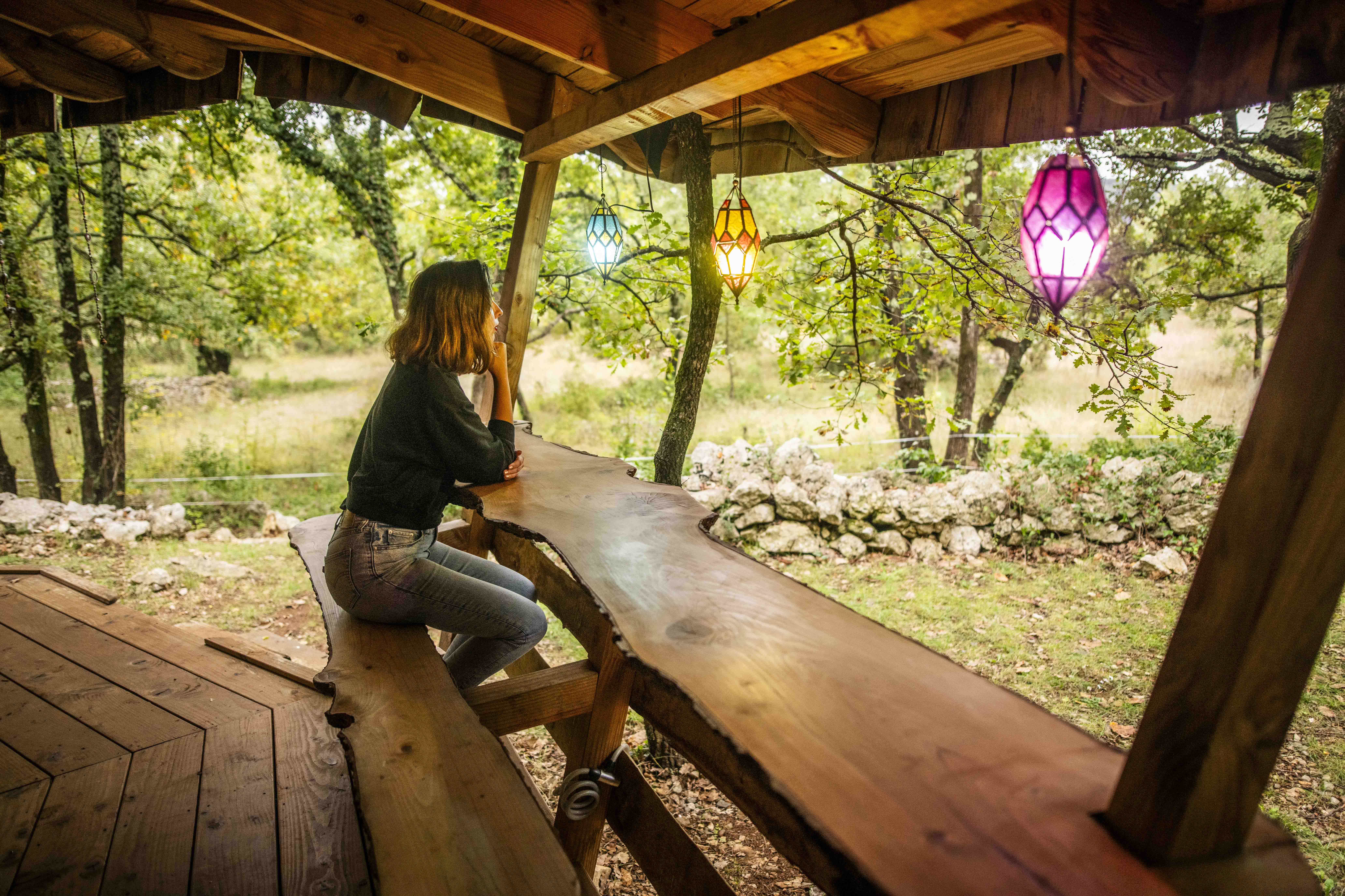 Cabane Couleurs Indiennes — Évasion romantique avec spa à Souleyourt à Souleyourt — vue intérieure