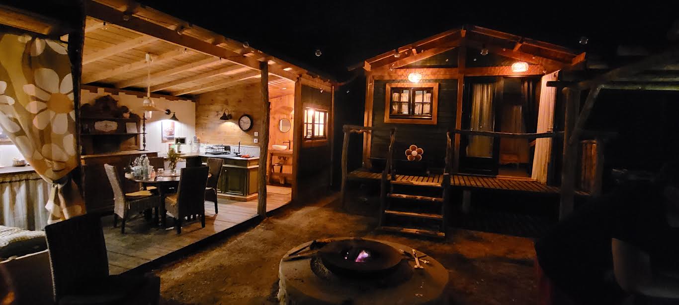 O'Logis de Grisette — Cabane avec Spa à Charente-Maritime à Pessines — espace de vie