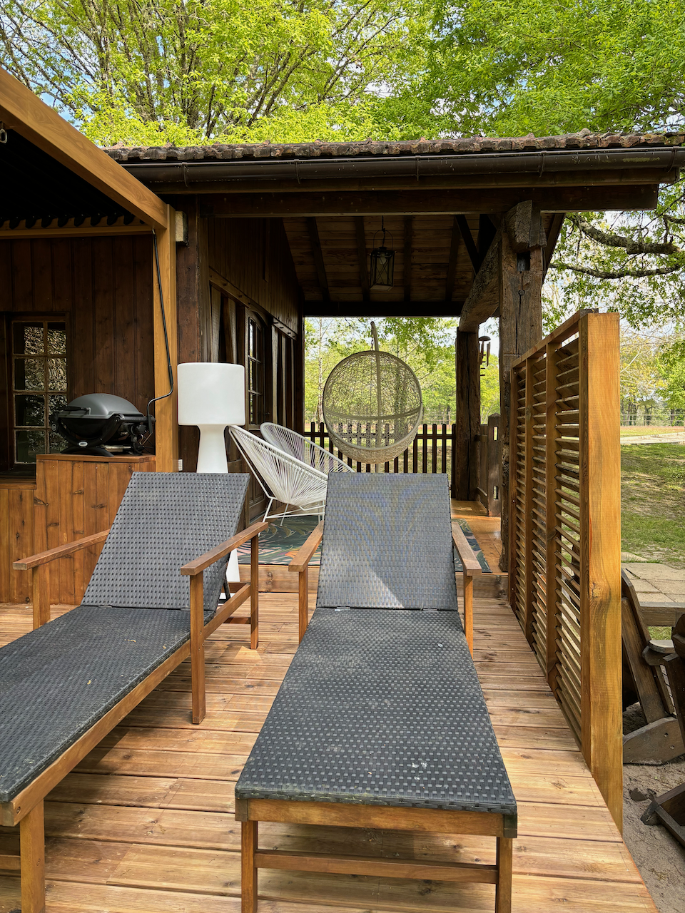 Chalet Romantique & Spa — Évasion bien-être en Gironde à Marions — espace de vie