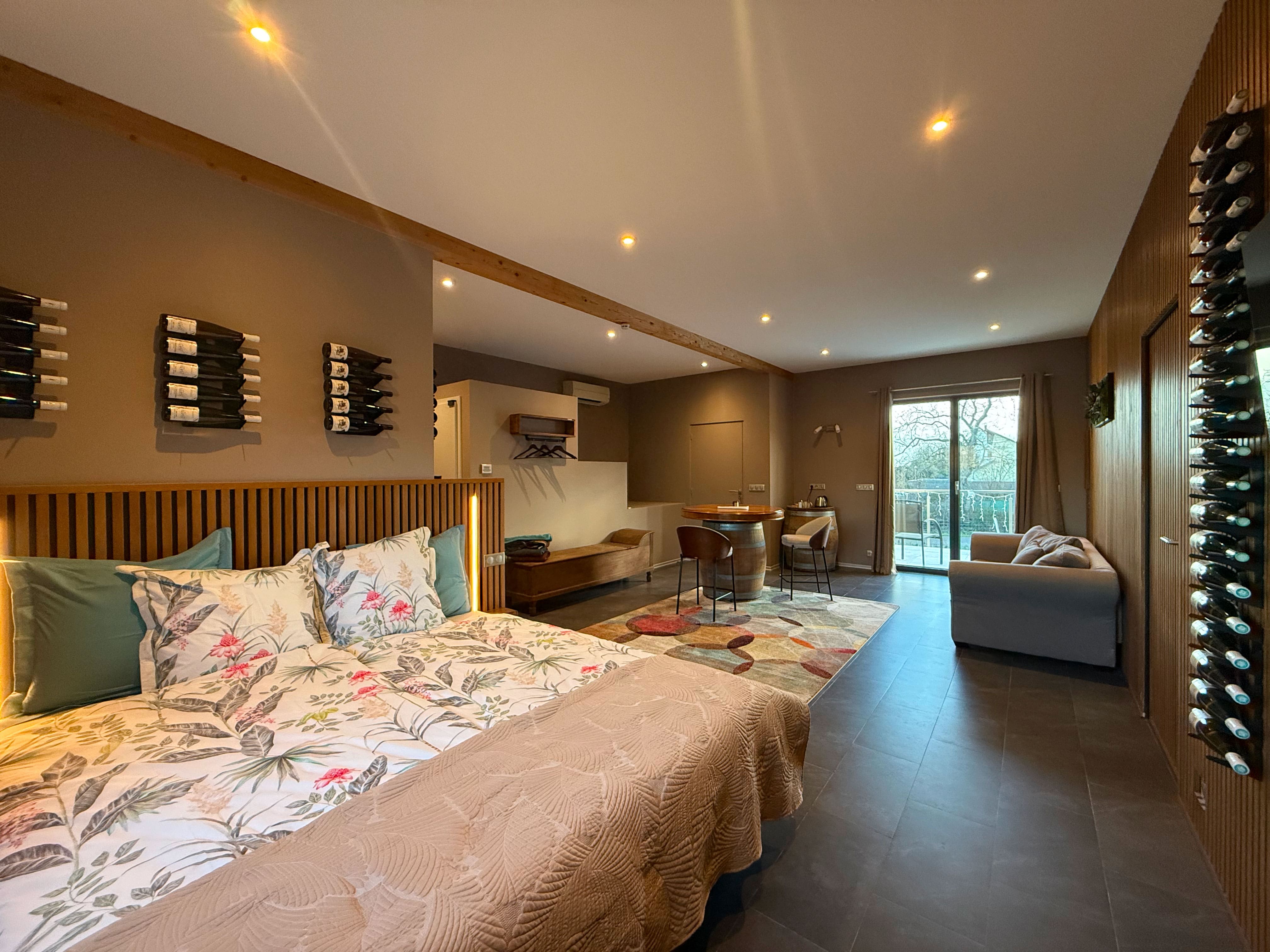 L'Inattendue — Suite élégante avec spa à Gueberschwihr (Haut-Rhin) à Gueberschwihr — vue depuis la terrasse
