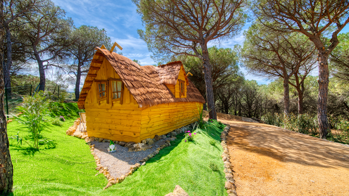 La Cabane Enchantée — Cabane avec spa à Aude à Bizanet — vue intérieure