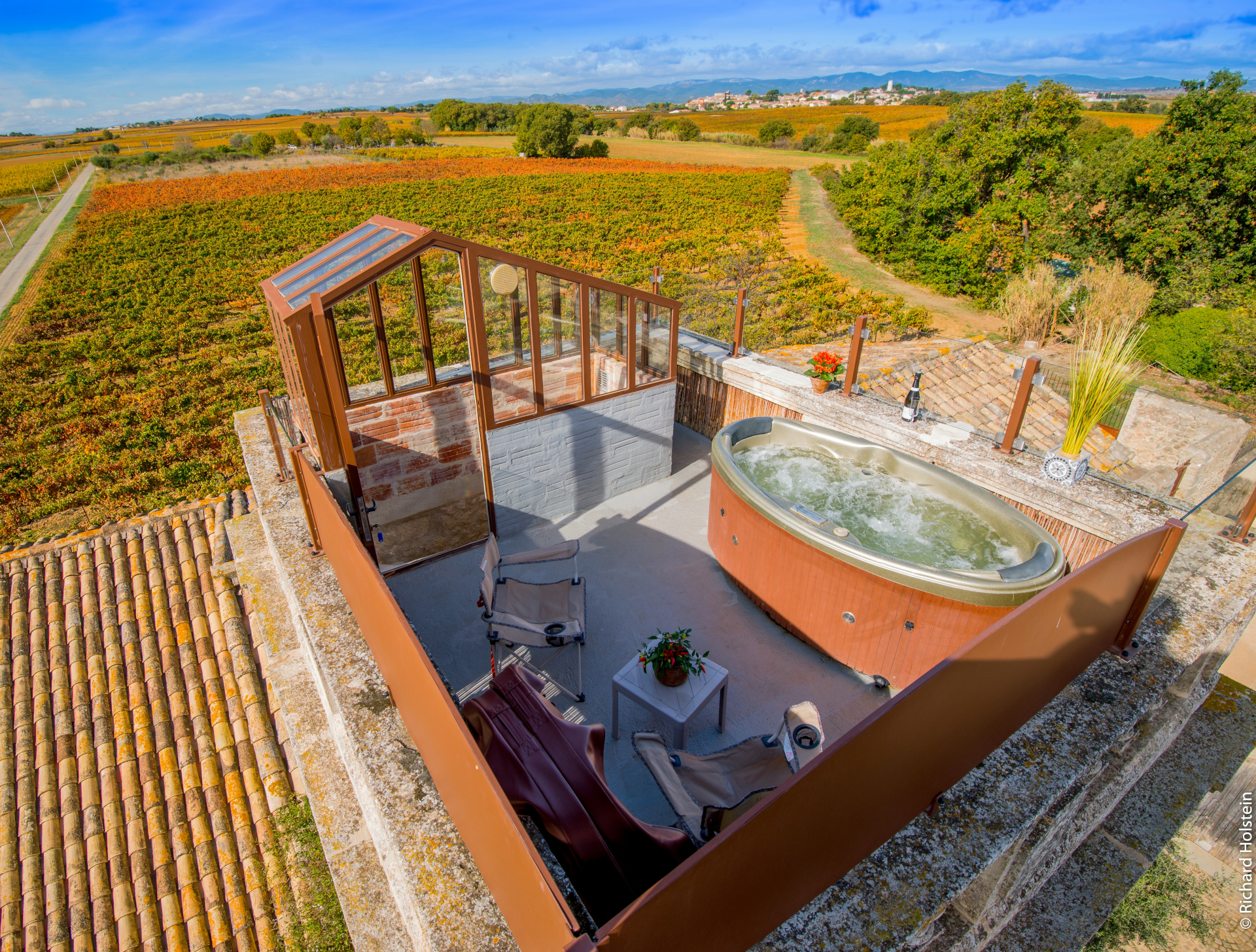 Le Nid d'Amour & Spa : une évasion romantique en Languedoc à Puimisson — espace de vie