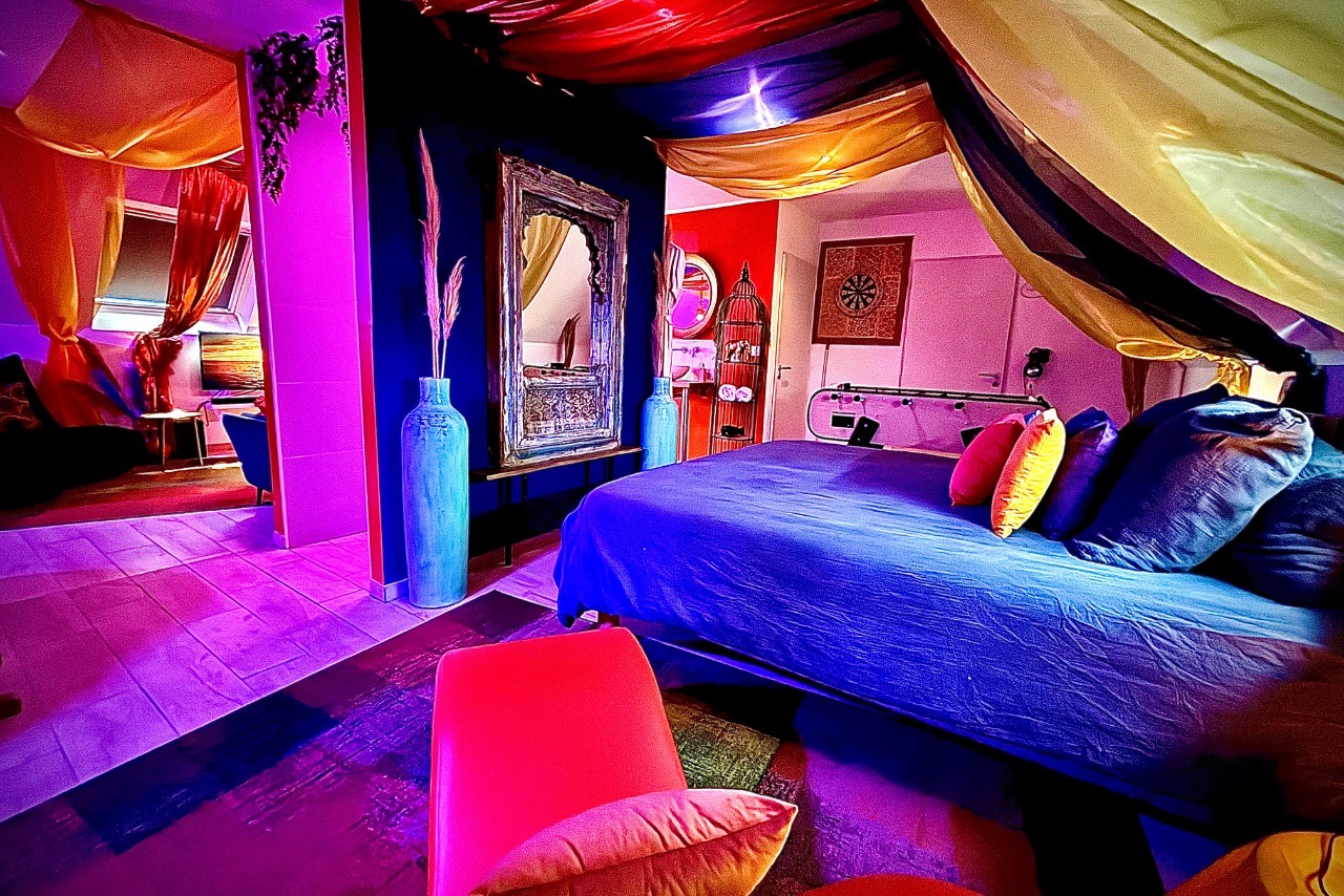 Suite Romantique le secret de Kama — Escapade bien-être à 2 en Nord à Lille — vue depuis la terrasse