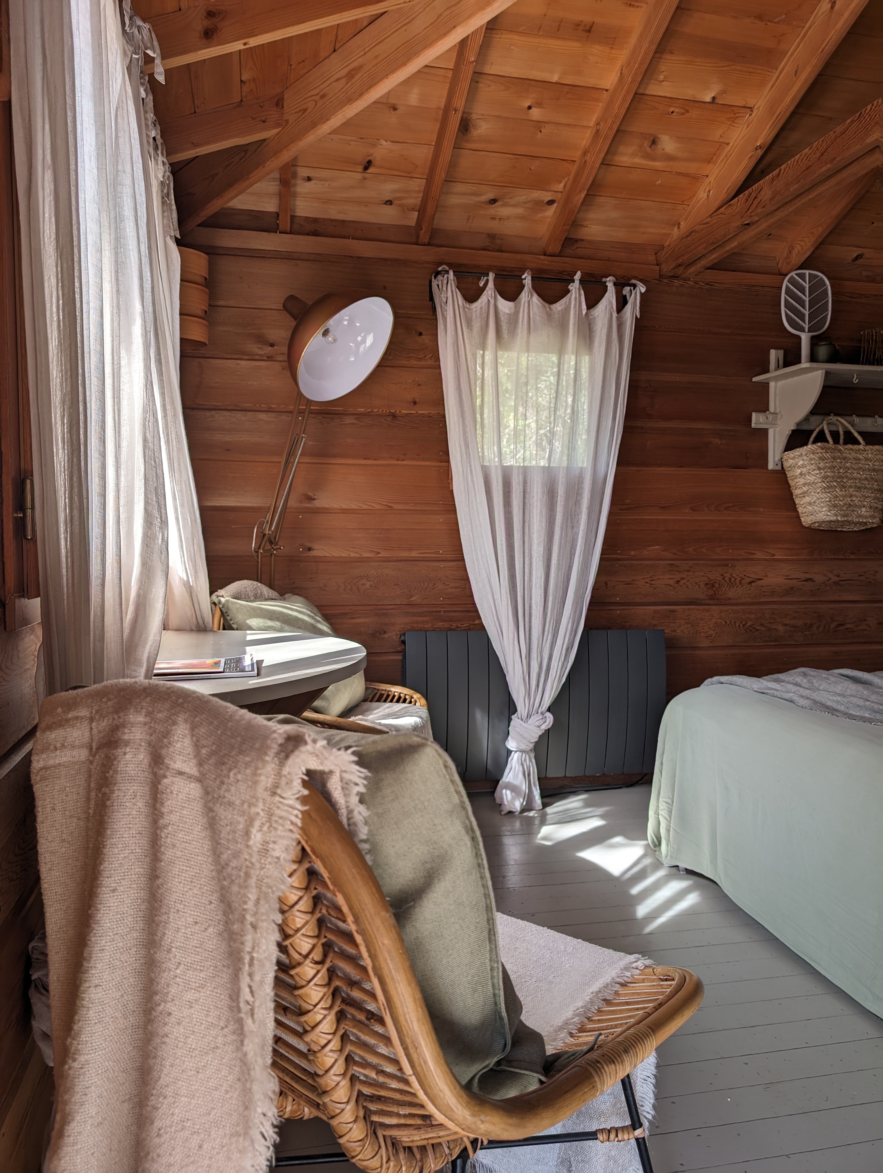 Bagheera — Cabane dans les arbres avec spa à Alpes-Maritimes à Saint-Auban — chambre