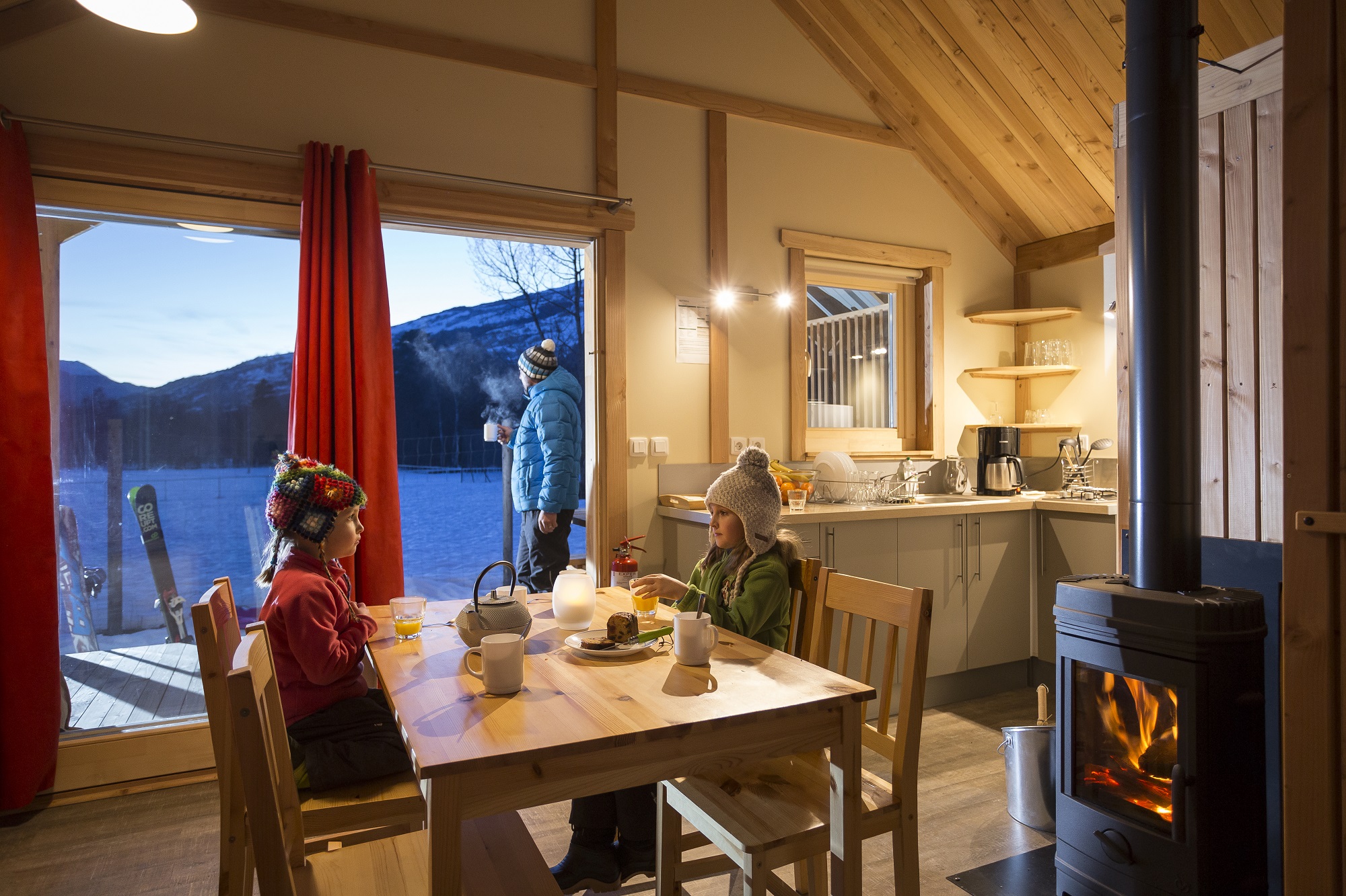Chalet Montana : une évasion romantique en Rhône-Alpes à Bourg Saint Maurice — salle de bain