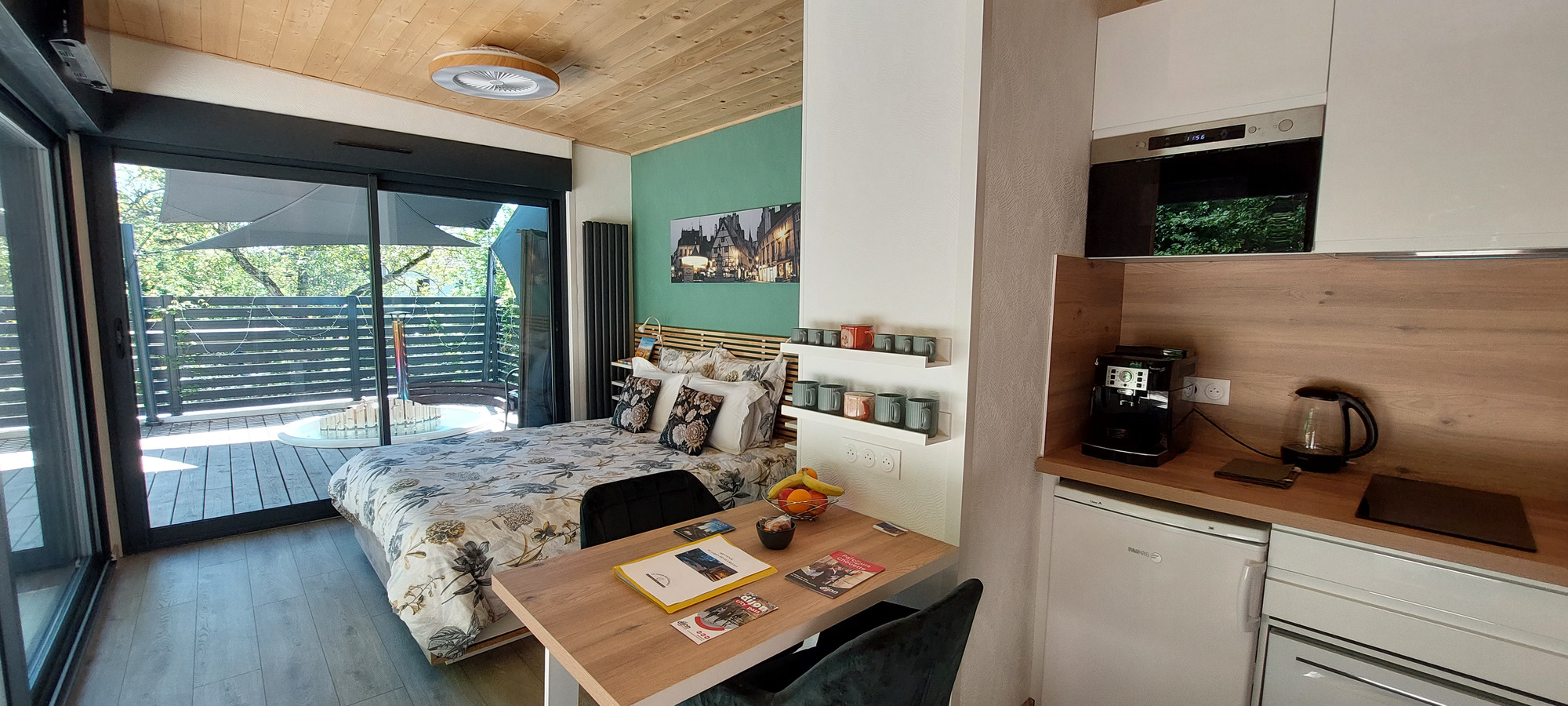 Le Jardin des Ecureuils : une cabane féerique en Bourgogne à Dijon — espace de vie