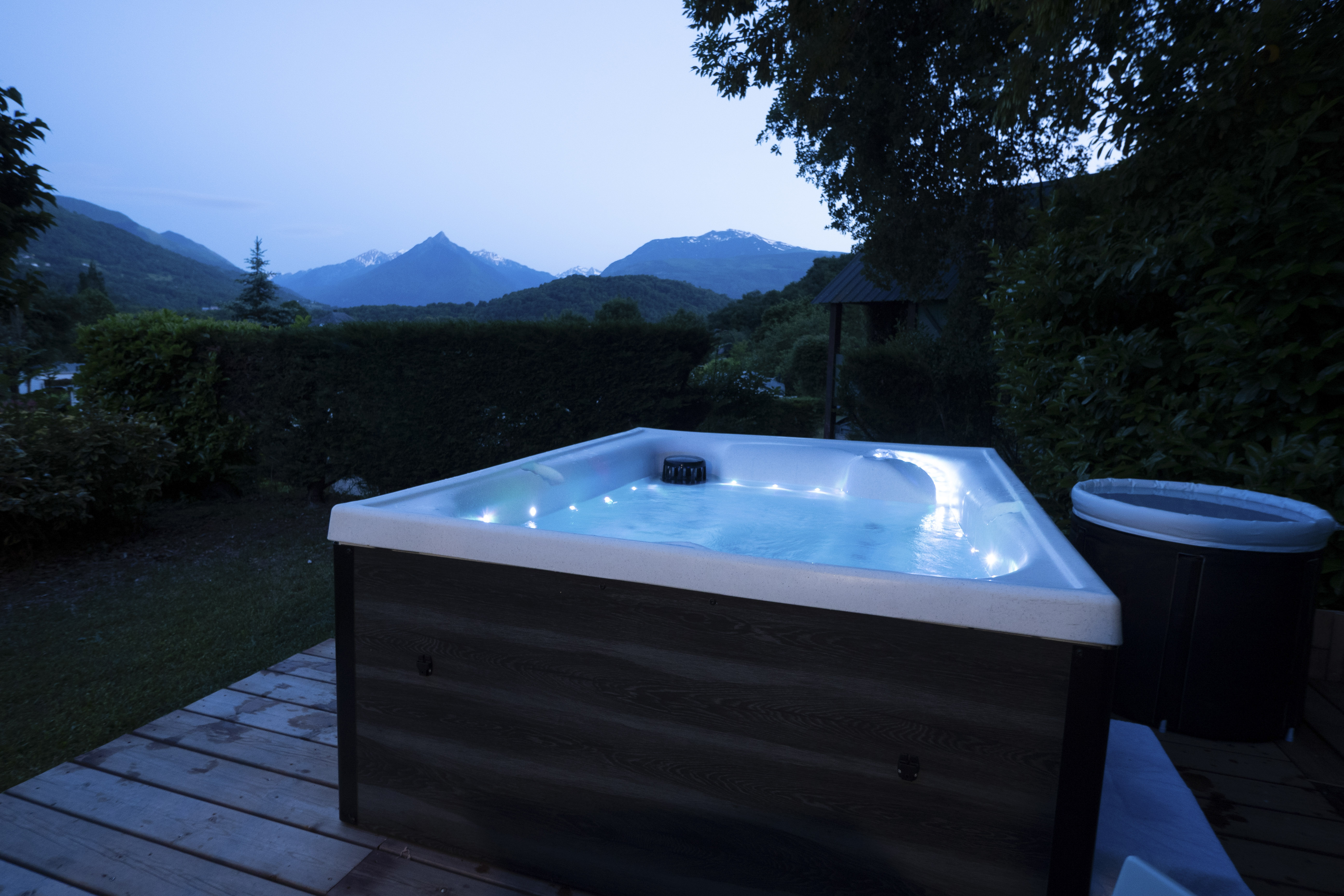 Chalet zen : une évasion au cœur des Midi-Pyrénées à Agos-Vidalos — espace de vie