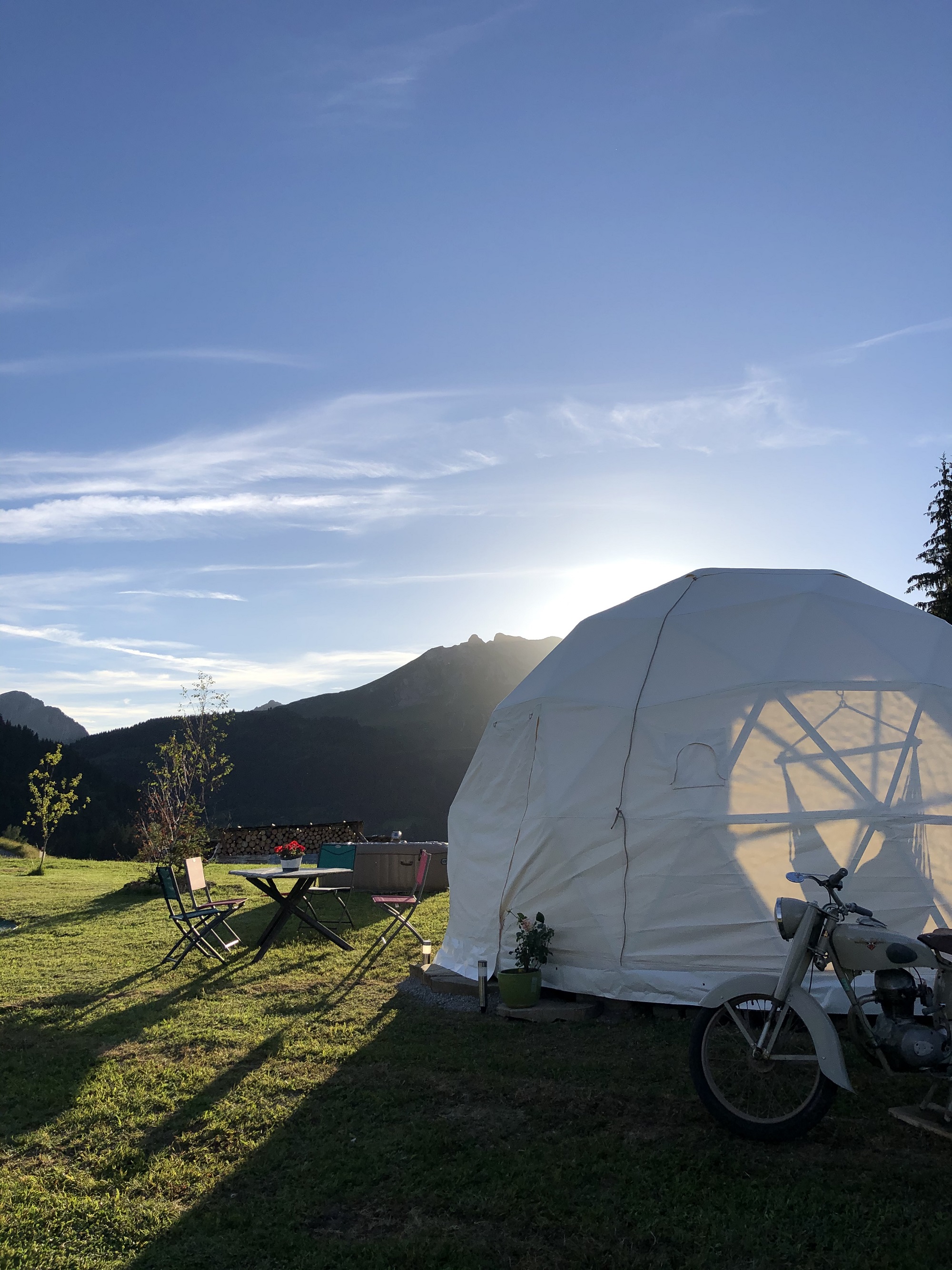Chéry Dôme & Spa — Dôme avec spa à Haute-Savoie à Les Gets — cuisine