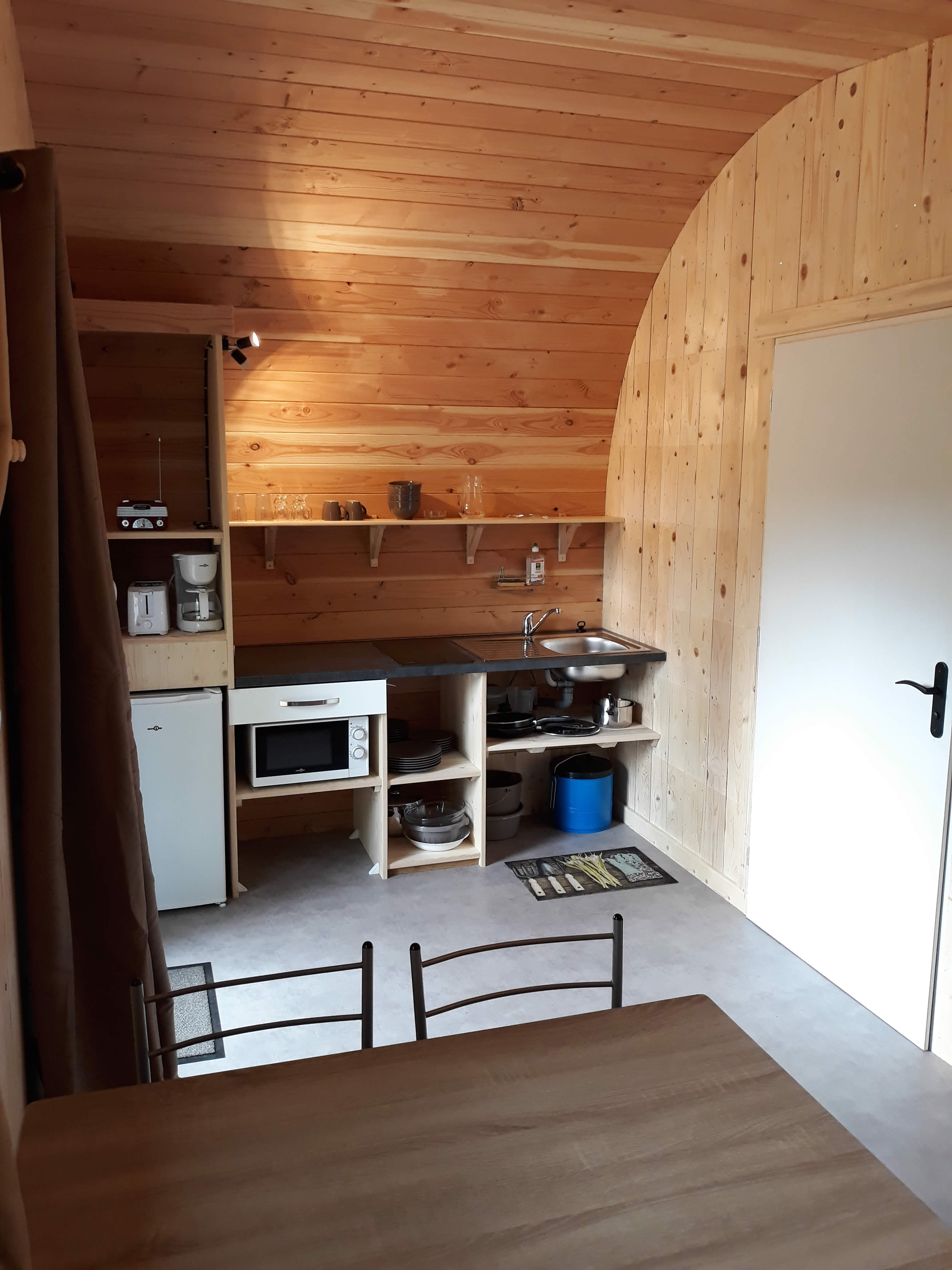 La Bulle Verte : une cabane immersive en pleine nature à St Urcize — chambre